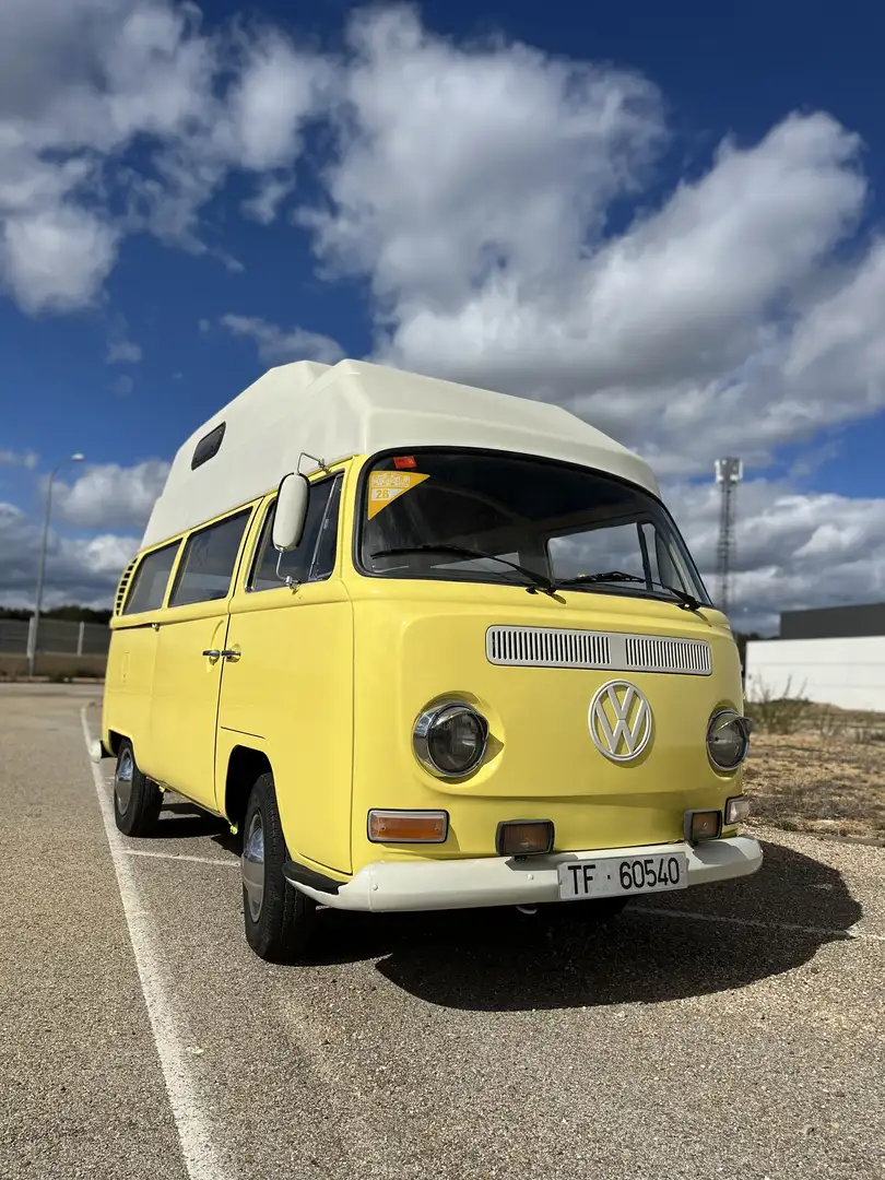 Volkswagen T2 Camper Amarillo - 2