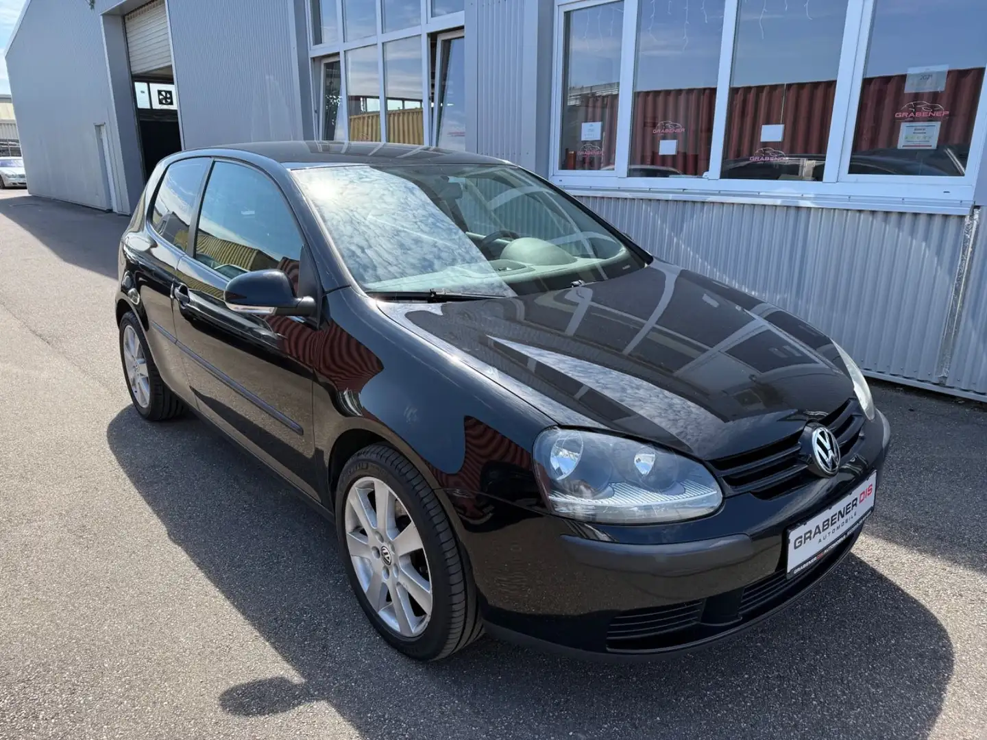 Volkswagen Golf V Lim. Trendline TÜV+INSPEK.+BATTER.+BREMSEN Schwarz - 1