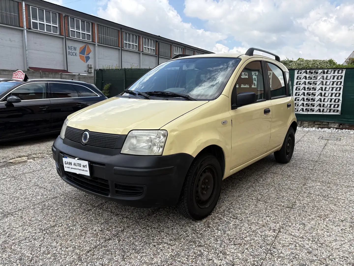 Fiat Panda 1.1 Active Gelb - 1