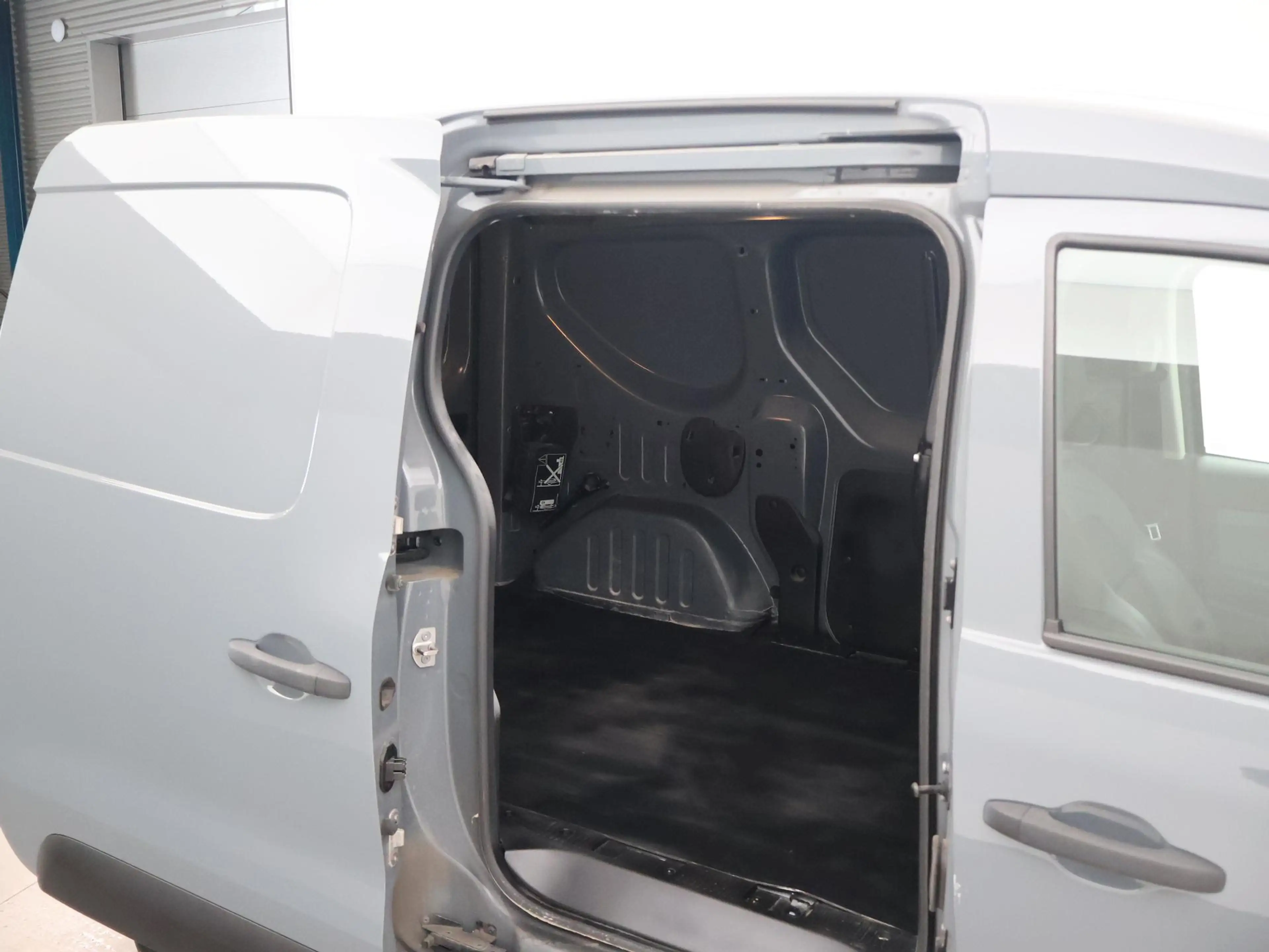 Renault Express 1.5 dCi 75 COMFORT EXTRA*1e EIG*+ CAMERA | CARPLAY — photo 8