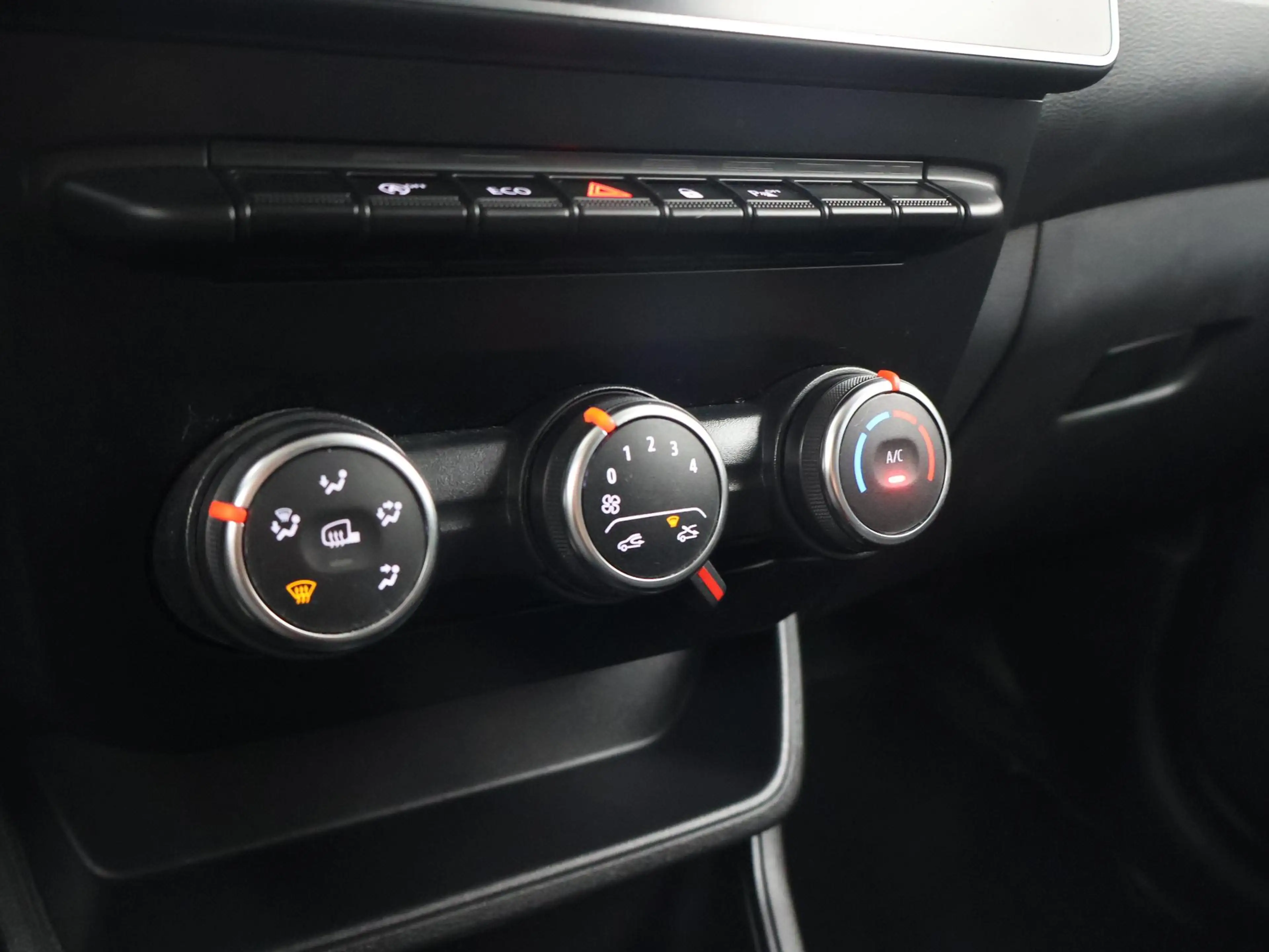 Renault Express 1.5 dCi 75 COMFORT EXTRA*1e EIG*+ CAMERA | CARPLAY — photo 22