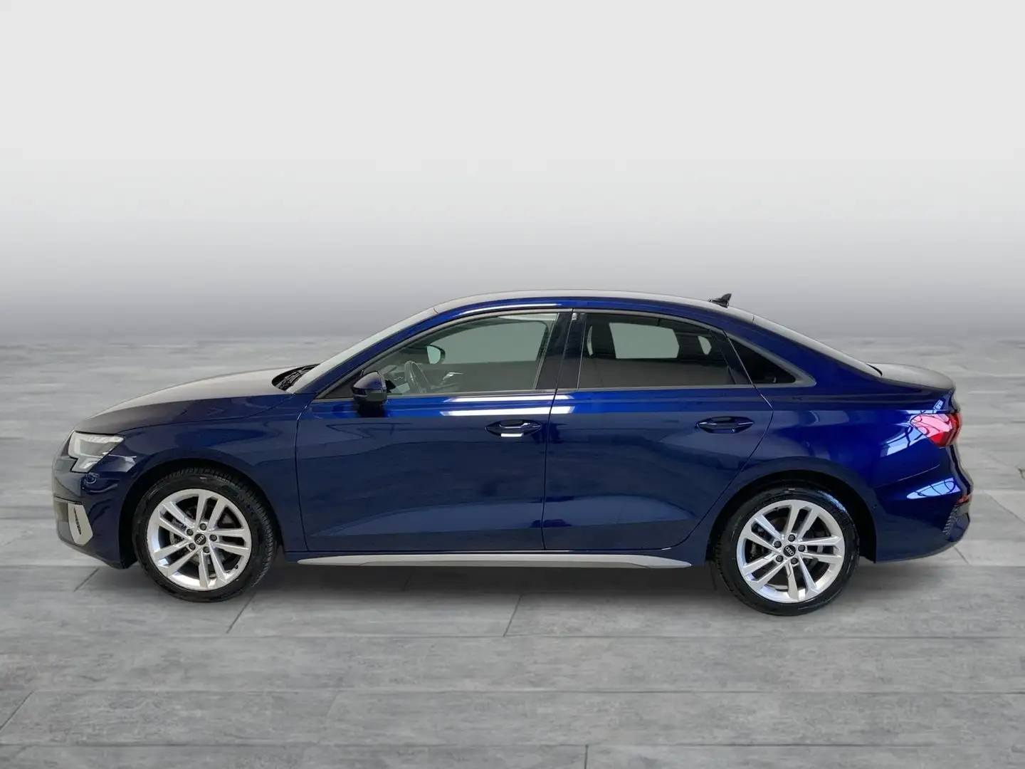 Audi A3 Limousine 35 TFSI advanced ext. Blau - 2