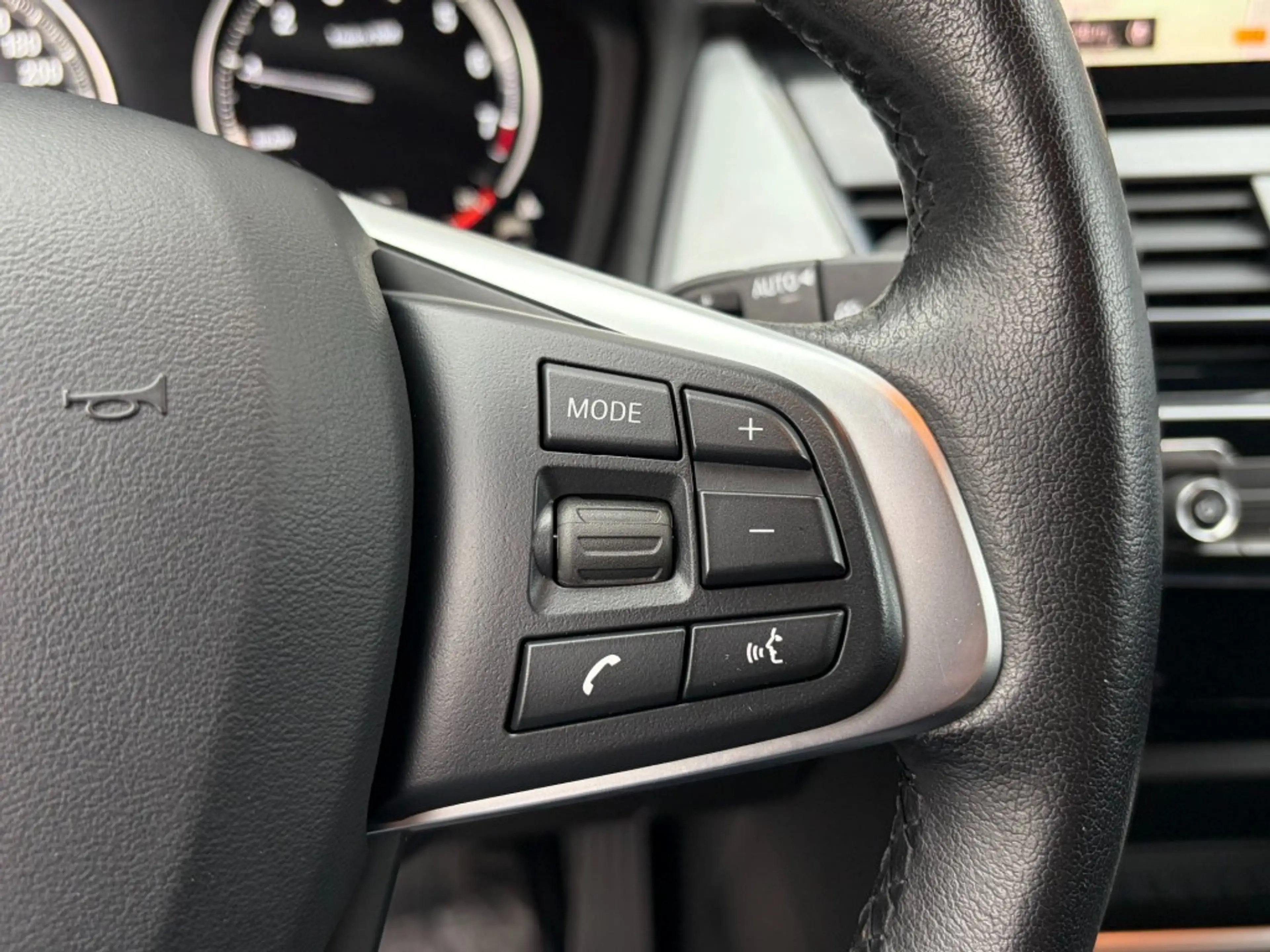 BMW 218 218I AUT. - NAVI PLUS - HEAD UP - TREKH. - ORG. NL — photo 18