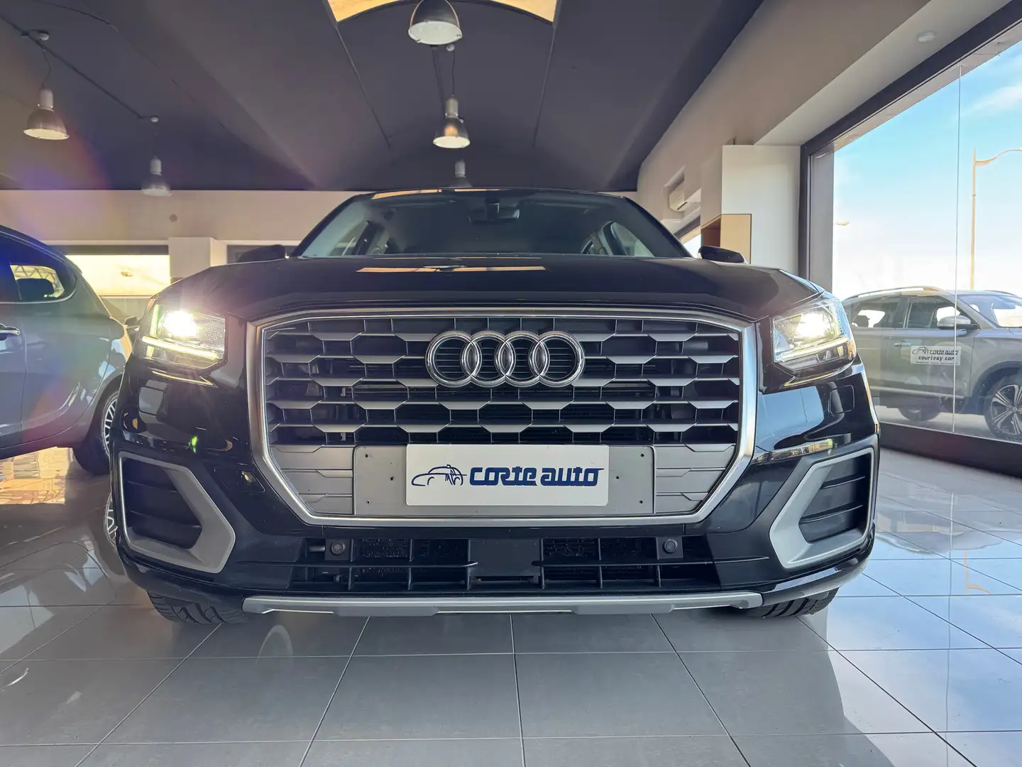 Audi Q2 35 TDI S line Edition 150 CV 19'' NAVI FULL LED Schwarz - 2