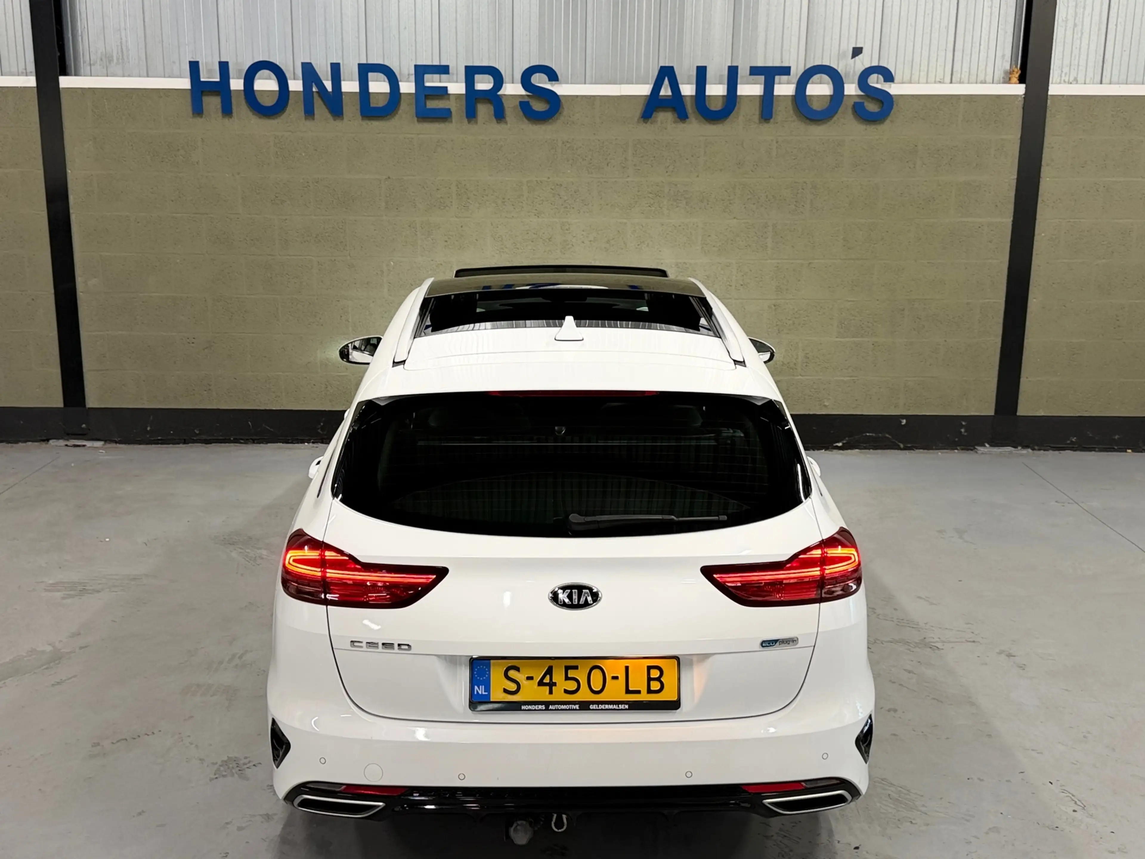 Kia Ceed SW / cee'd SW Sportswagon 1.6 GDI PHEV DynamicPlusLine TREKHAAK — photo 16