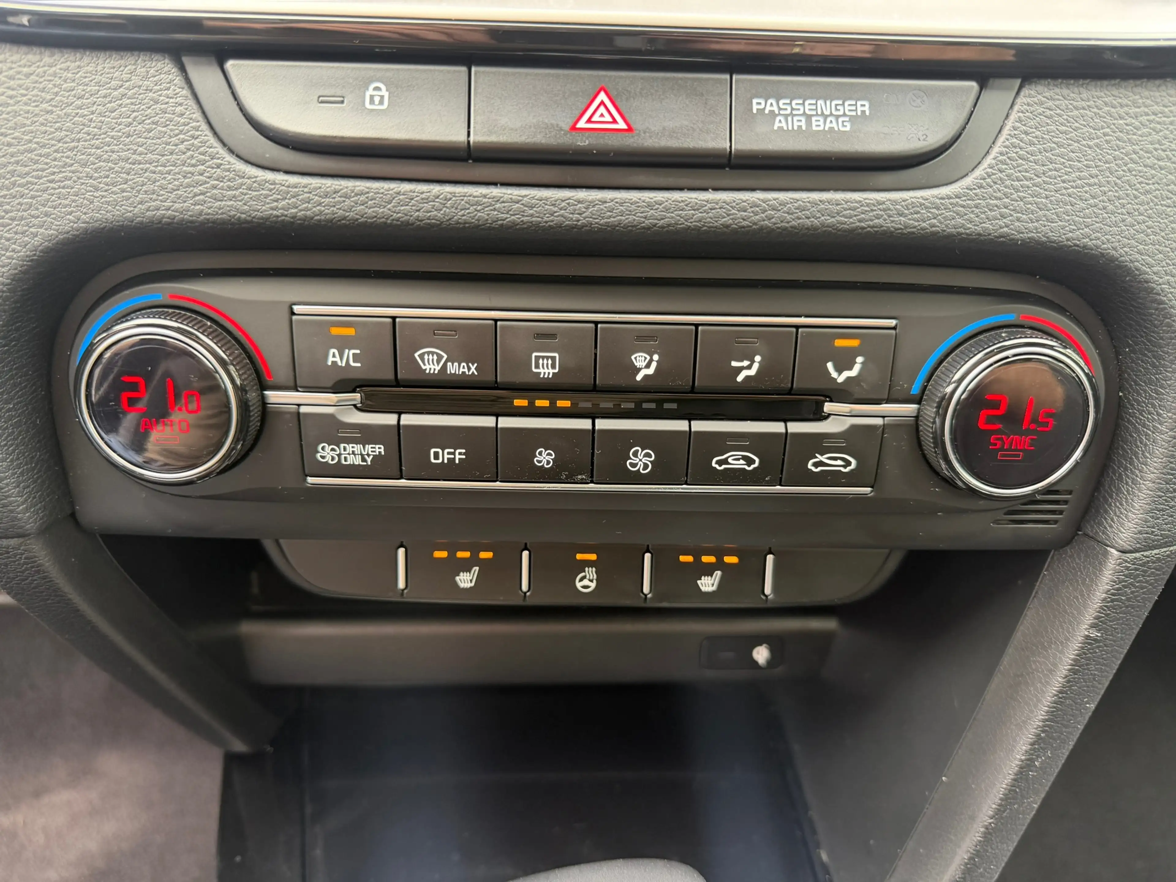 Kia Ceed SW / cee'd SW Sportswagon 1.6 GDI PHEV DynamicPlusLine TREKHAAK — photo 10