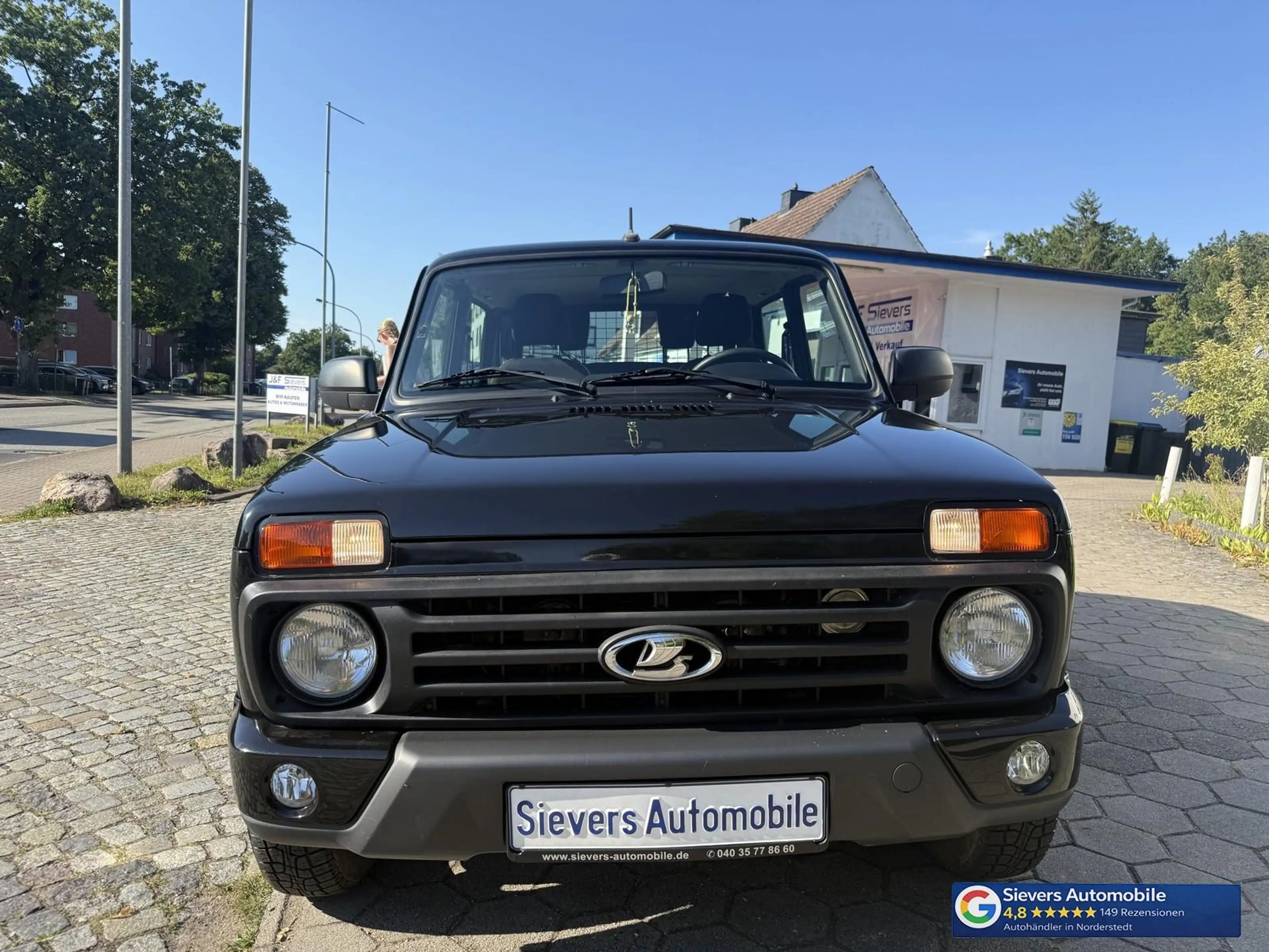 Lada Niva Legend Urban 4x4 Klima SHZ TÜV 07/28 elektr. Fenst — photo 3