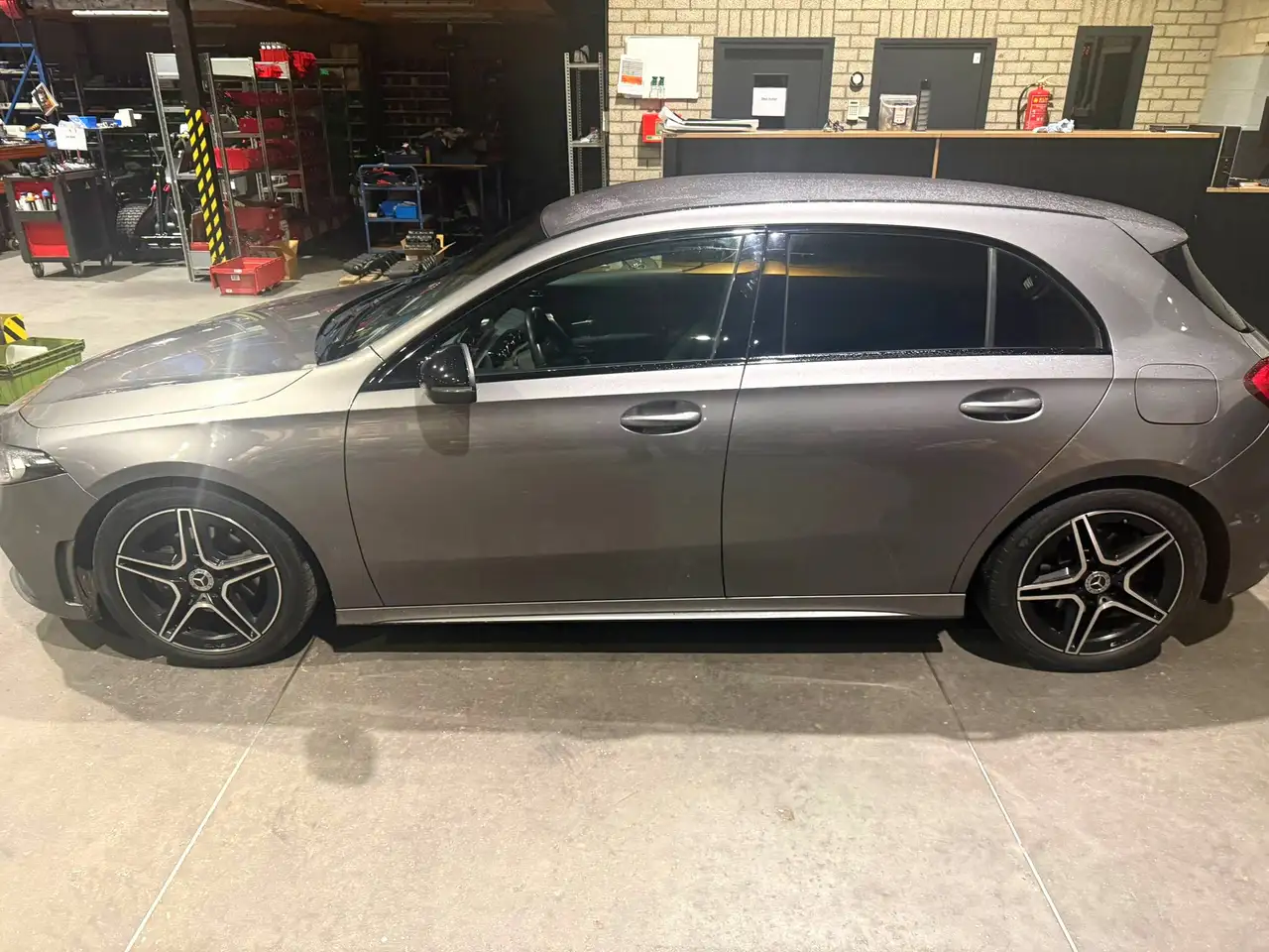 Mercedes-Benz A 200 Amg line. — photo 1 of 8