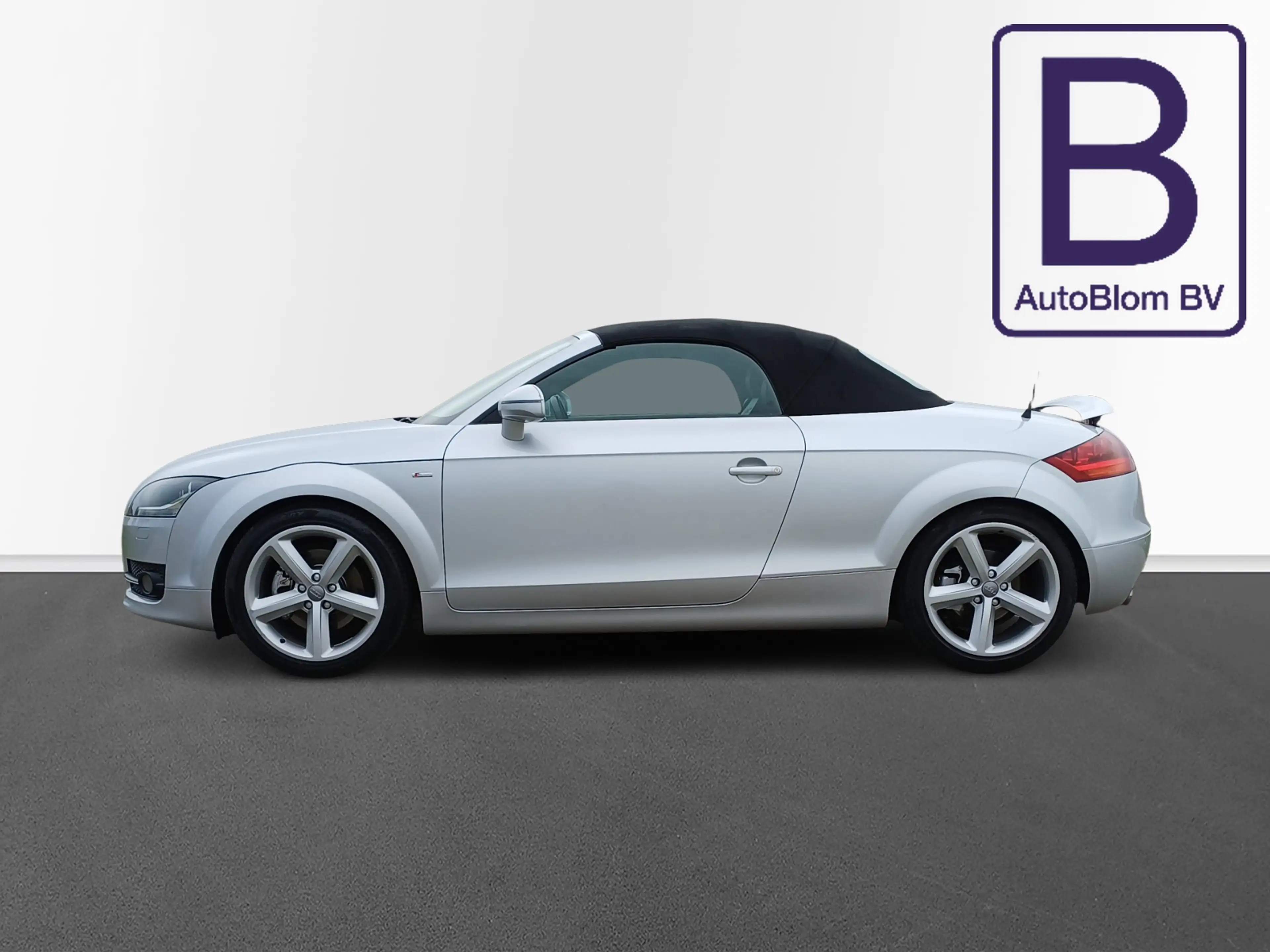 Audi TT Roadster 1.8 TFSI S-edition /3X S-Line/Leder/Navi/ — photo 9