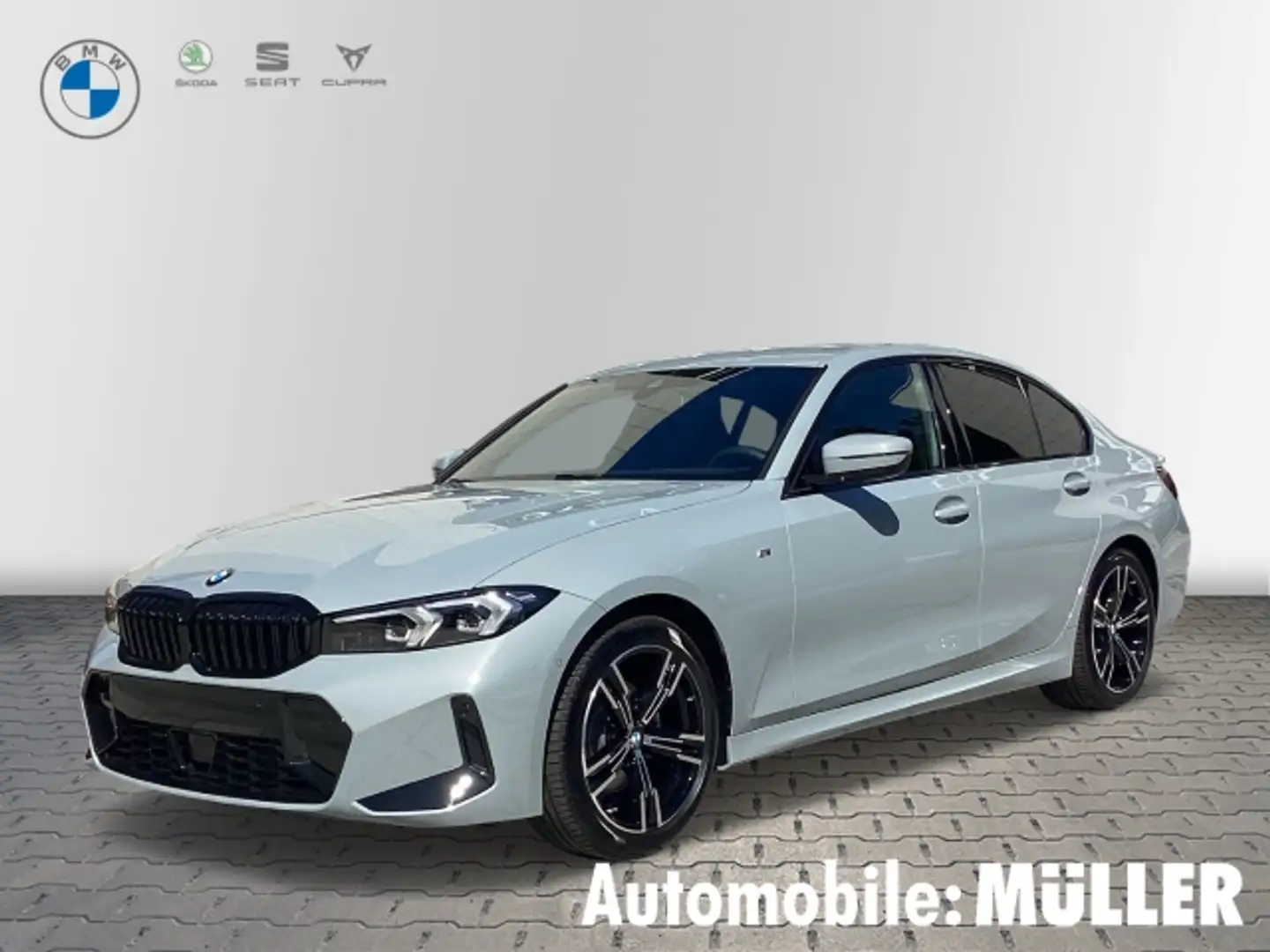 BMW 320 d xDrive Limousine M Sport Navi Klima RFK Sitzhzg Grau - 1