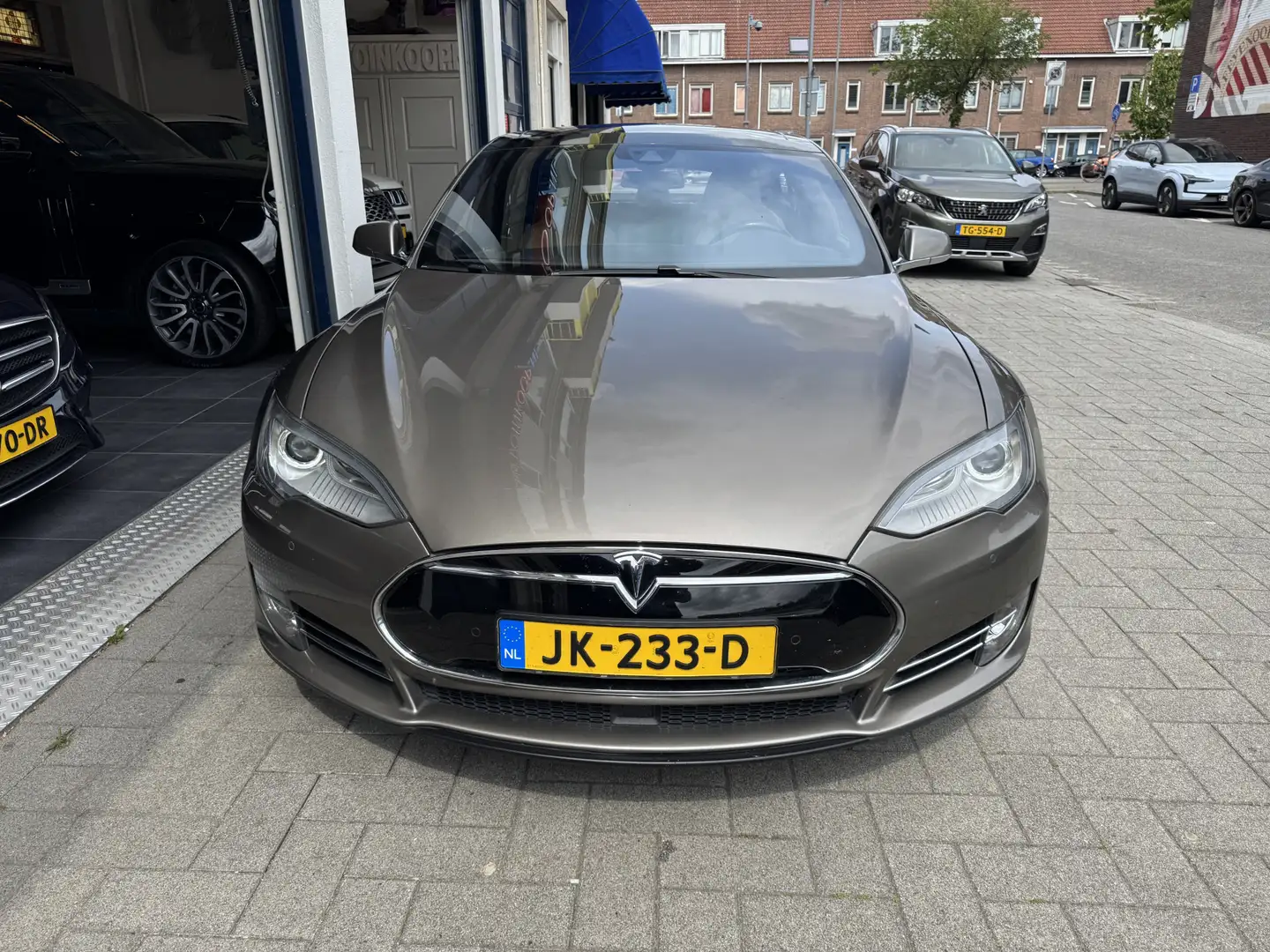 Tesla Model S 85D Base NL AUTO. PANO/CCS/LEDER Gris - 2