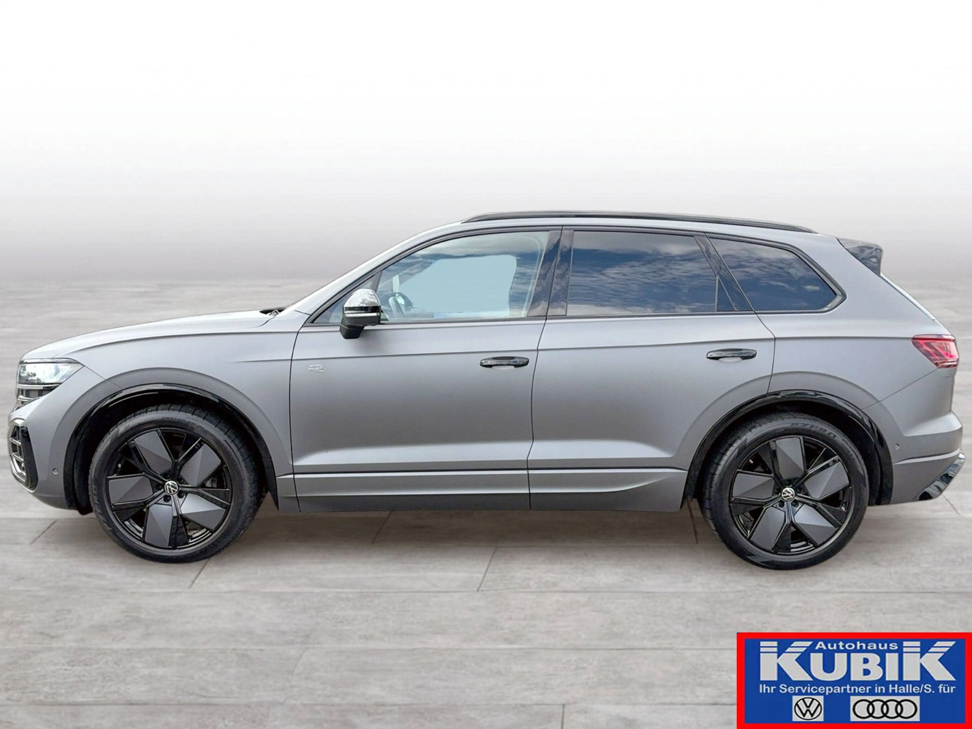 Volkswagen Touareg Touareg 3.0 TDI R-Line Black Style+Allradlenkung+ — photo 3