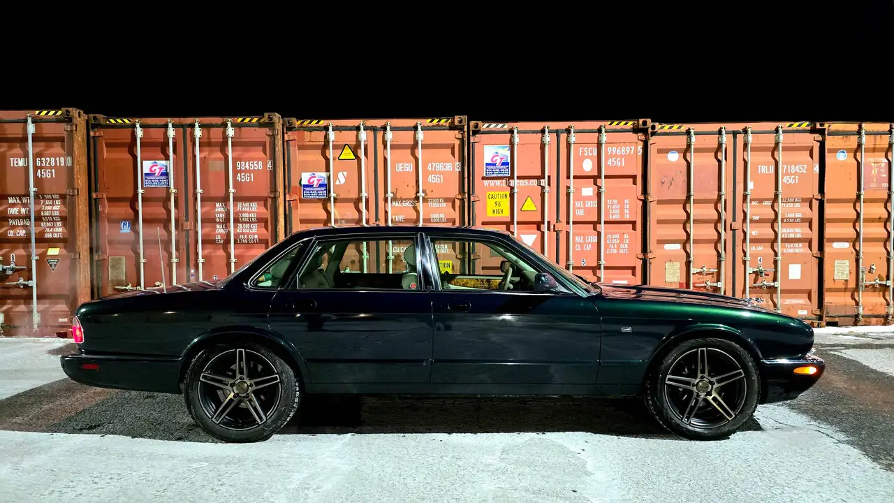2001 Jaguar XJ