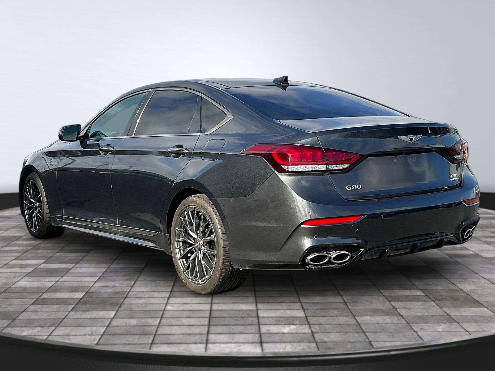 2018 Genesis G80