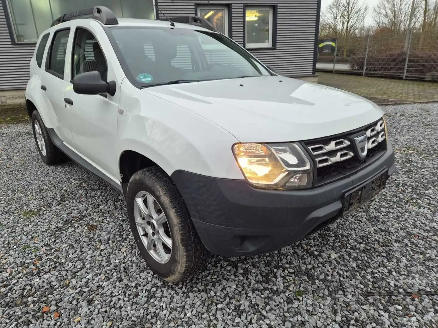 Dacia Duster dCi 90 FAP 4x2 Ice Weiß - 1