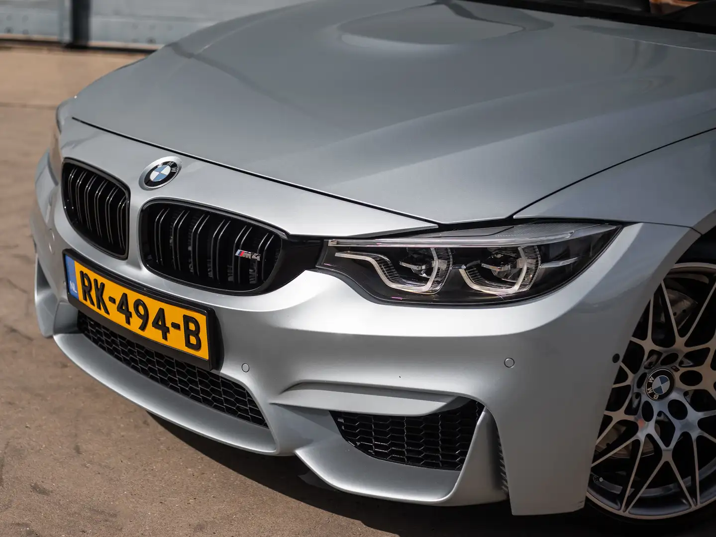 BMW M4 M4 Competition Cabrio | Individual Amaro | Argent - 2