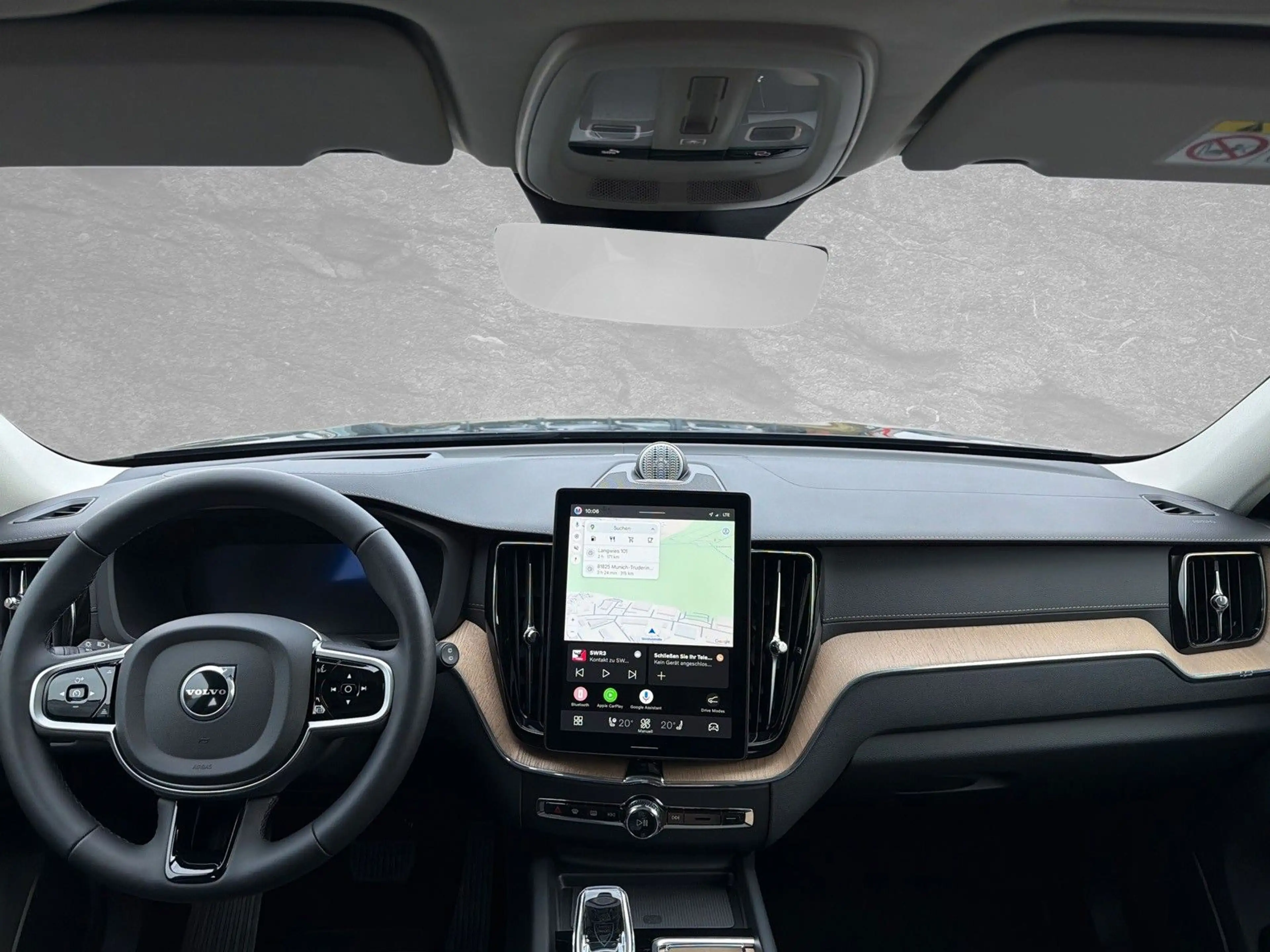 Volvo XC60 B5 AWD Mild-Hybrid Ultra Dark ACC BLIS HUD — photo 6