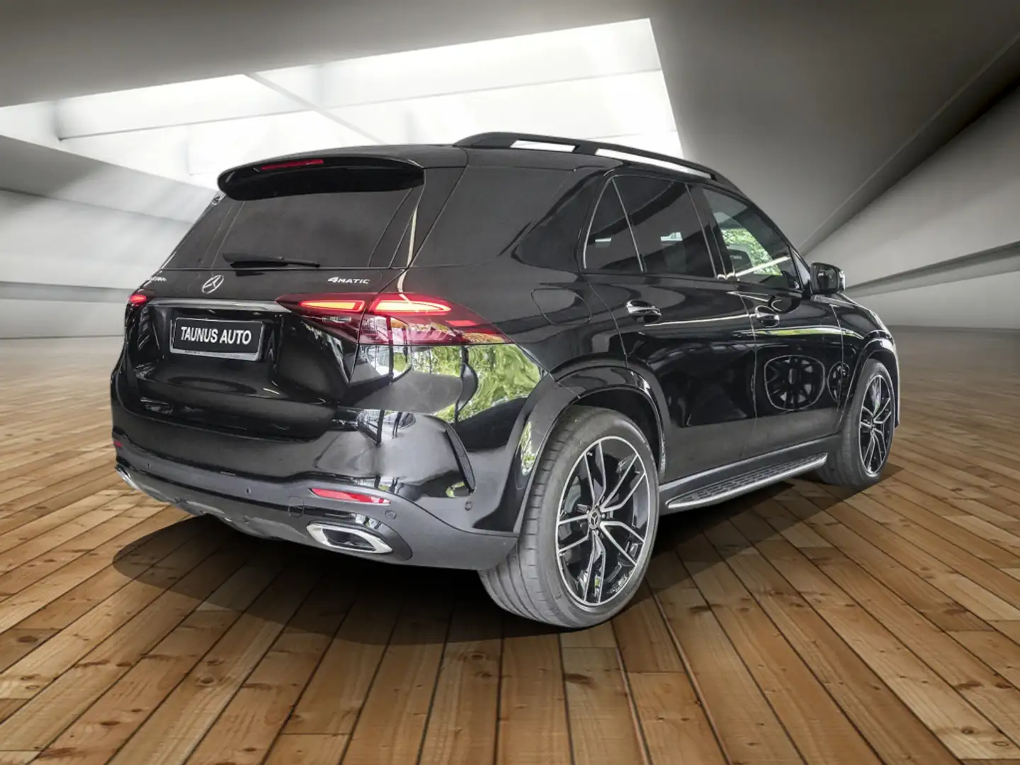 Mercedes-Benz GLE 350 AMG-NIGHT-DISTRONIC-PANO-AHK-UVP 114.000,- Noir - 2