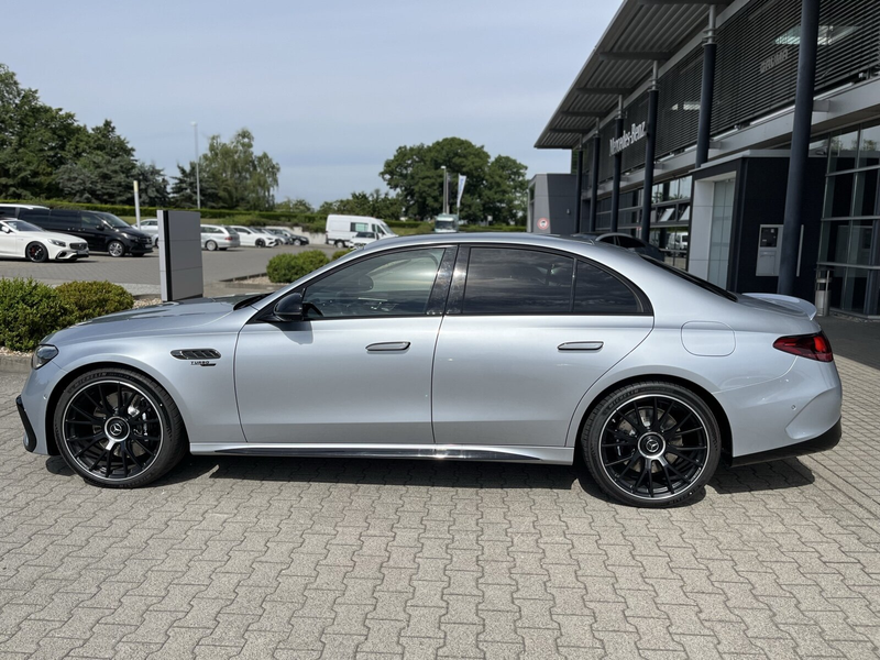 Mercedes-Benz E 53 AMG 4M+ +Night+AHK+Burmester+360°+Perf-Sitze+KeyGo+ — photo 10
