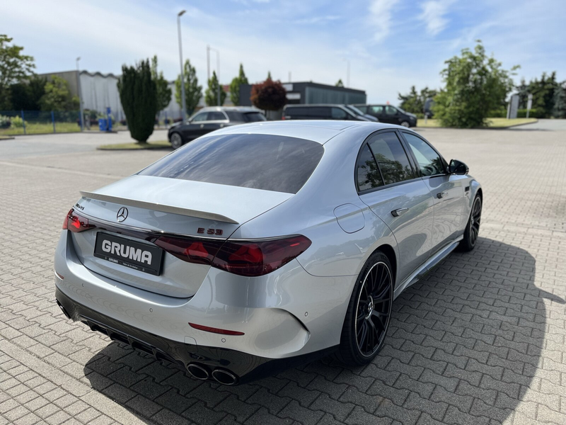 Mercedes-Benz E 53 AMG 4M+ +Night+AHK+Burmester+360°+Perf-Sitze+KeyGo+ — photo 5