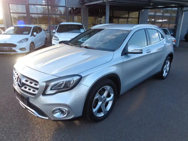 Mercedes-Benz GLA 200 CDI / d