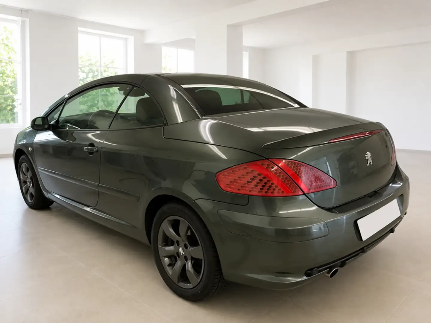 Peugeot 307 Descapotable Automático de 2 Puertas Gris - 2