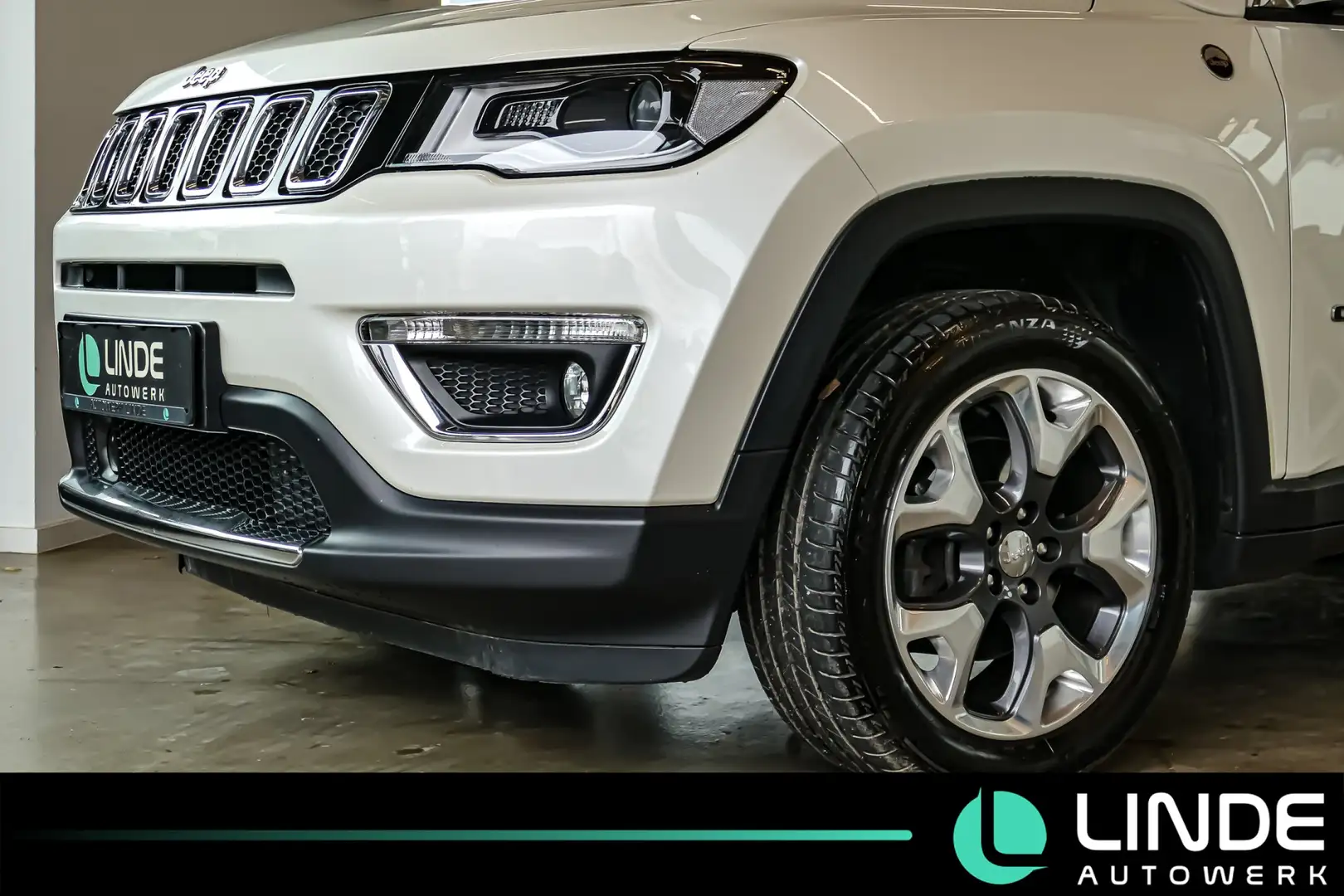 Jeep Compass Opening Edition 4WD |BEATS|PDC|SHZ|NAVI Negro - 2