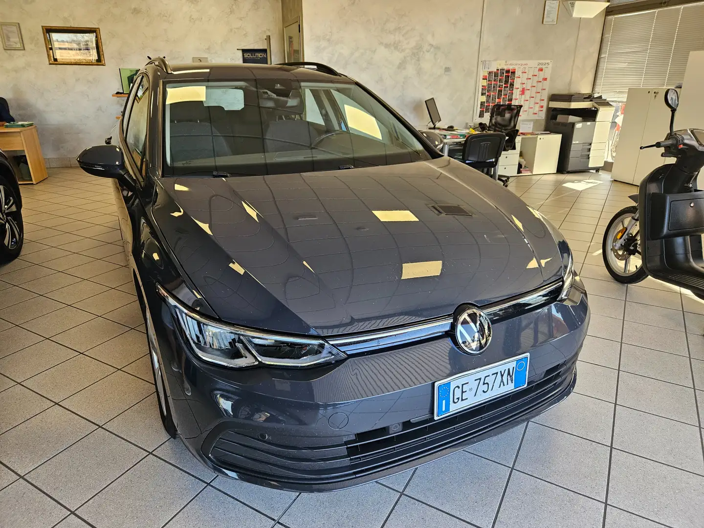 Volkswagen Golf Variant Golf VIII 2020 Variant 1.5 tgi 130cv dsg - 2