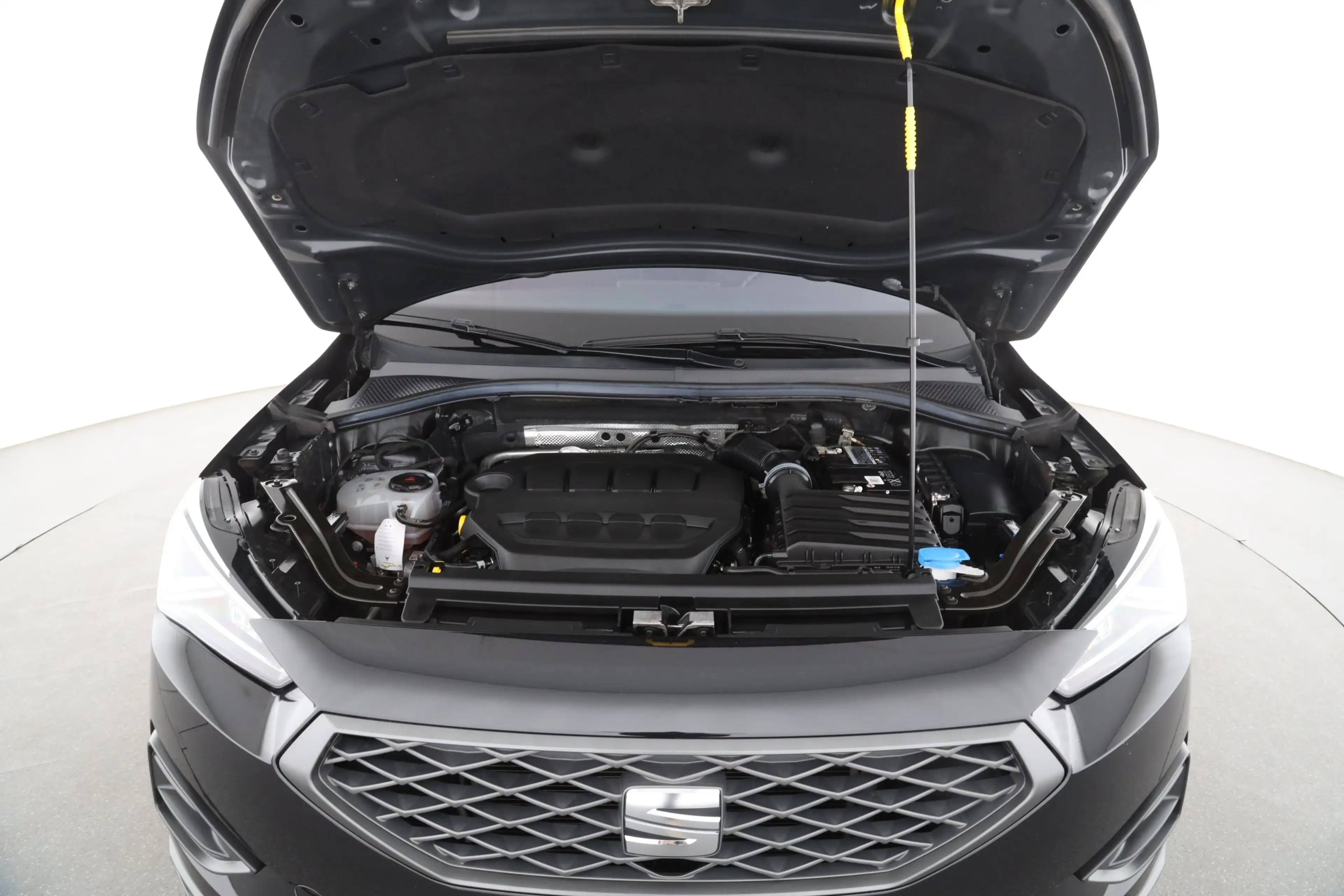 SEAT Tarraco 2.0 TSI DSG 4Drive FR | NAVI | LED | AHK — photo 9
