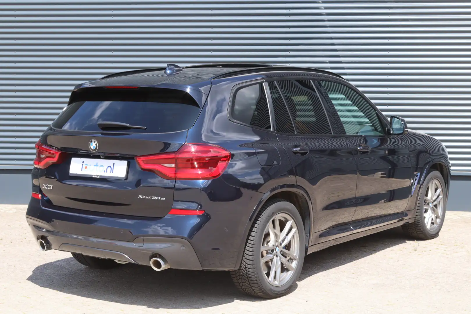 BMW X3 xDrive30e M-Sport Shadow Pano/Camera/Leder/Keyless Blauw - 2