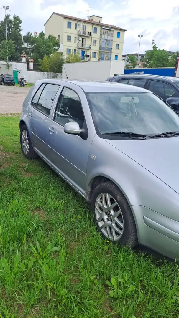 Volkswagen Golf Golf IV 1997 5p 1.6 Highline 105cv Grigio - 2
