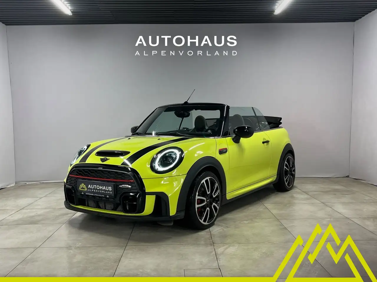 MINI John Cooper Works Cabrio
