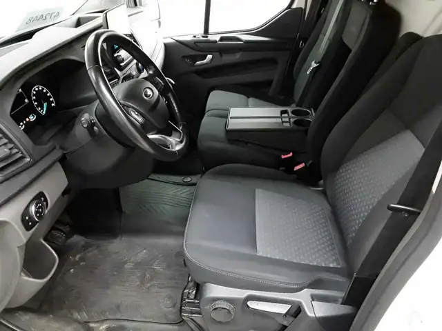 Ford Transit view 7