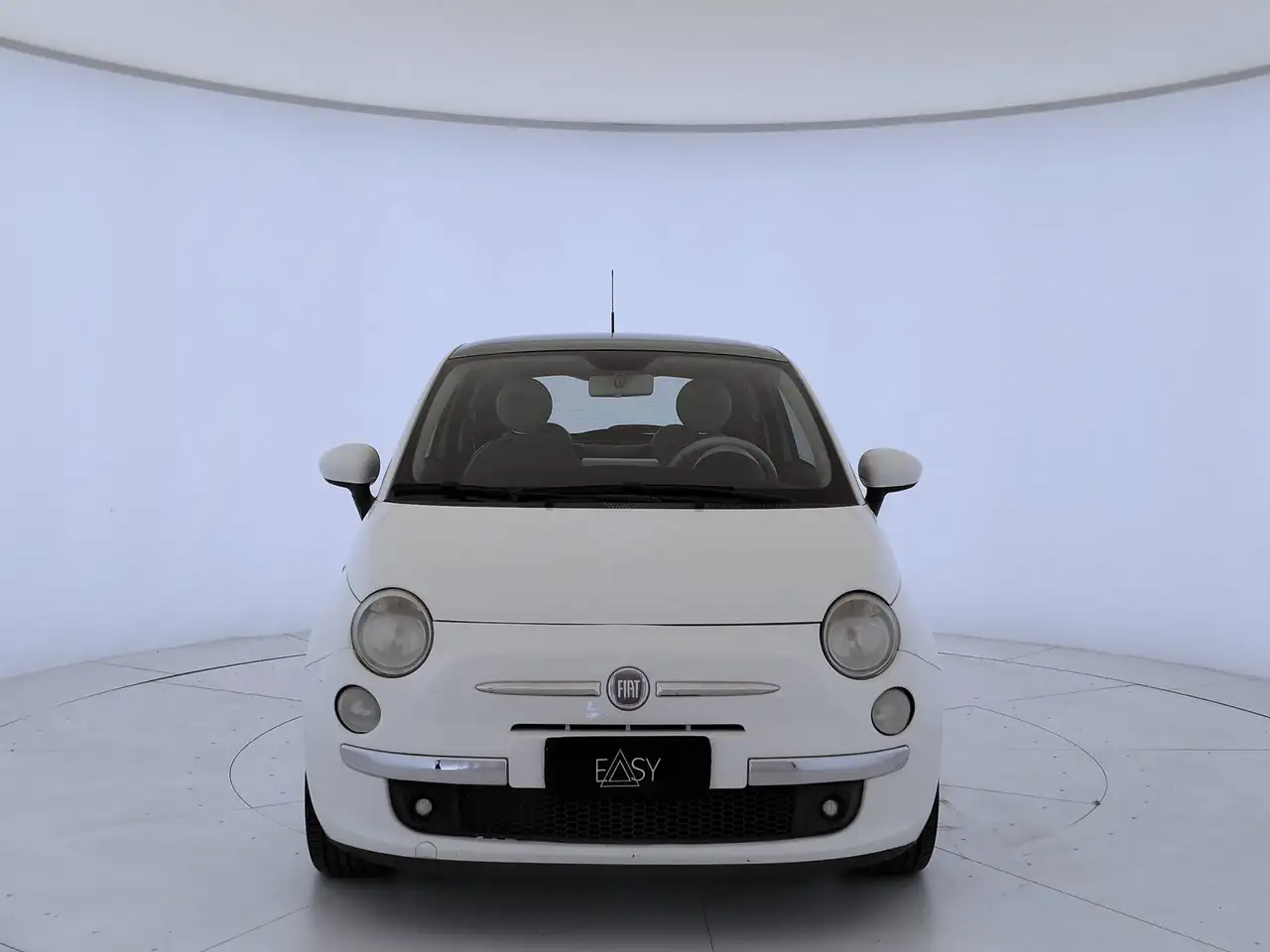 2010 Fiat 500 1.2 Lounge 69cv - TETTO PANORAMICO - NEOPATENTATI, photograph 2
