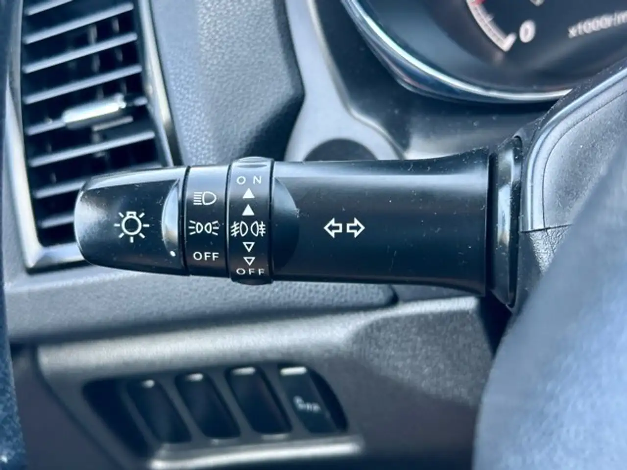 Mitsubishi RVR снимка Mitsubishi RVR
