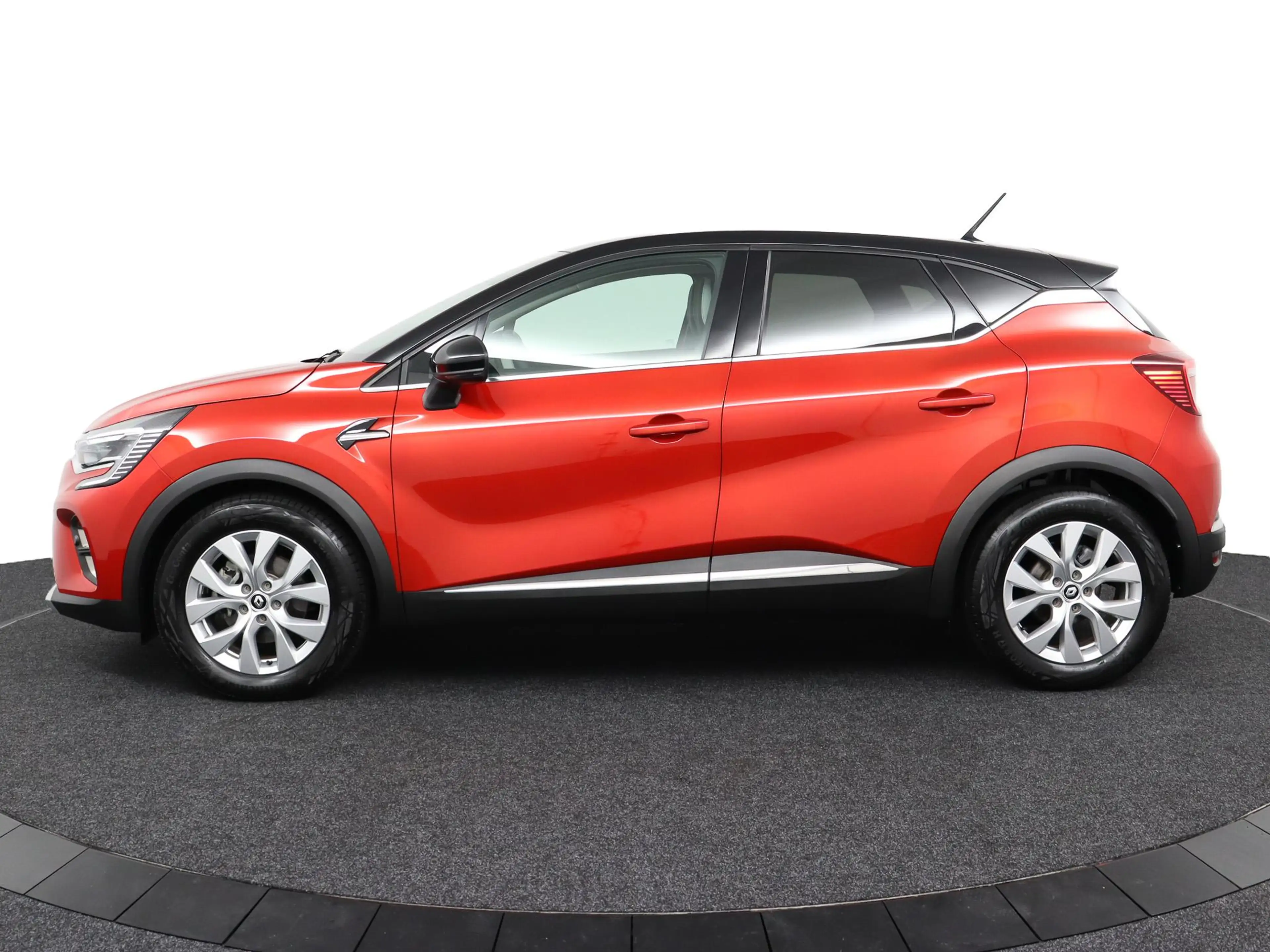 Renault Captur 1.6 E-Tech Hybrid 145 Intens Apple Carplay/Android — photo 2