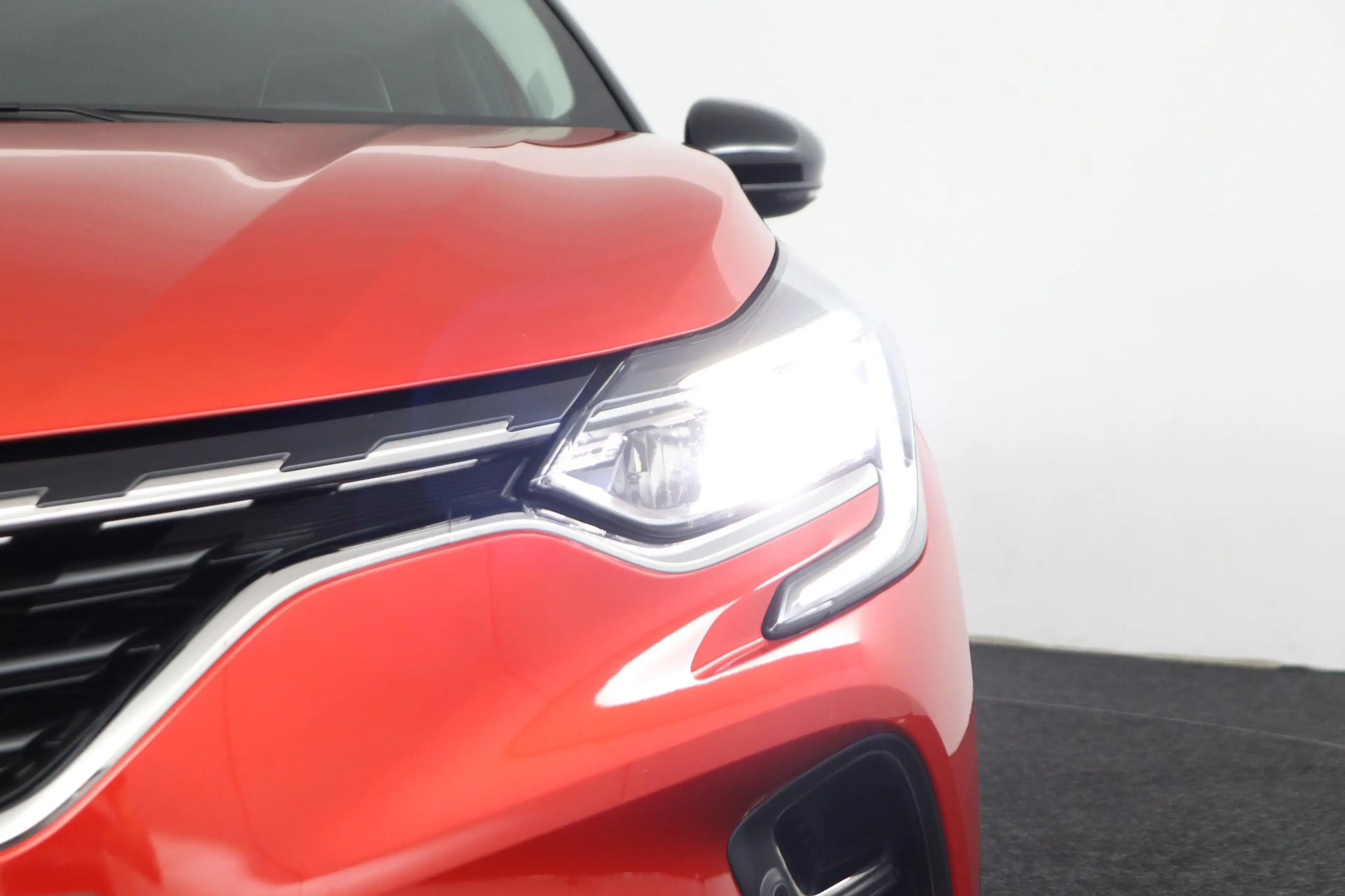 Renault Captur 1.6 E-Tech Hybrid 145 Intens Apple Carplay/Android — photo 10
