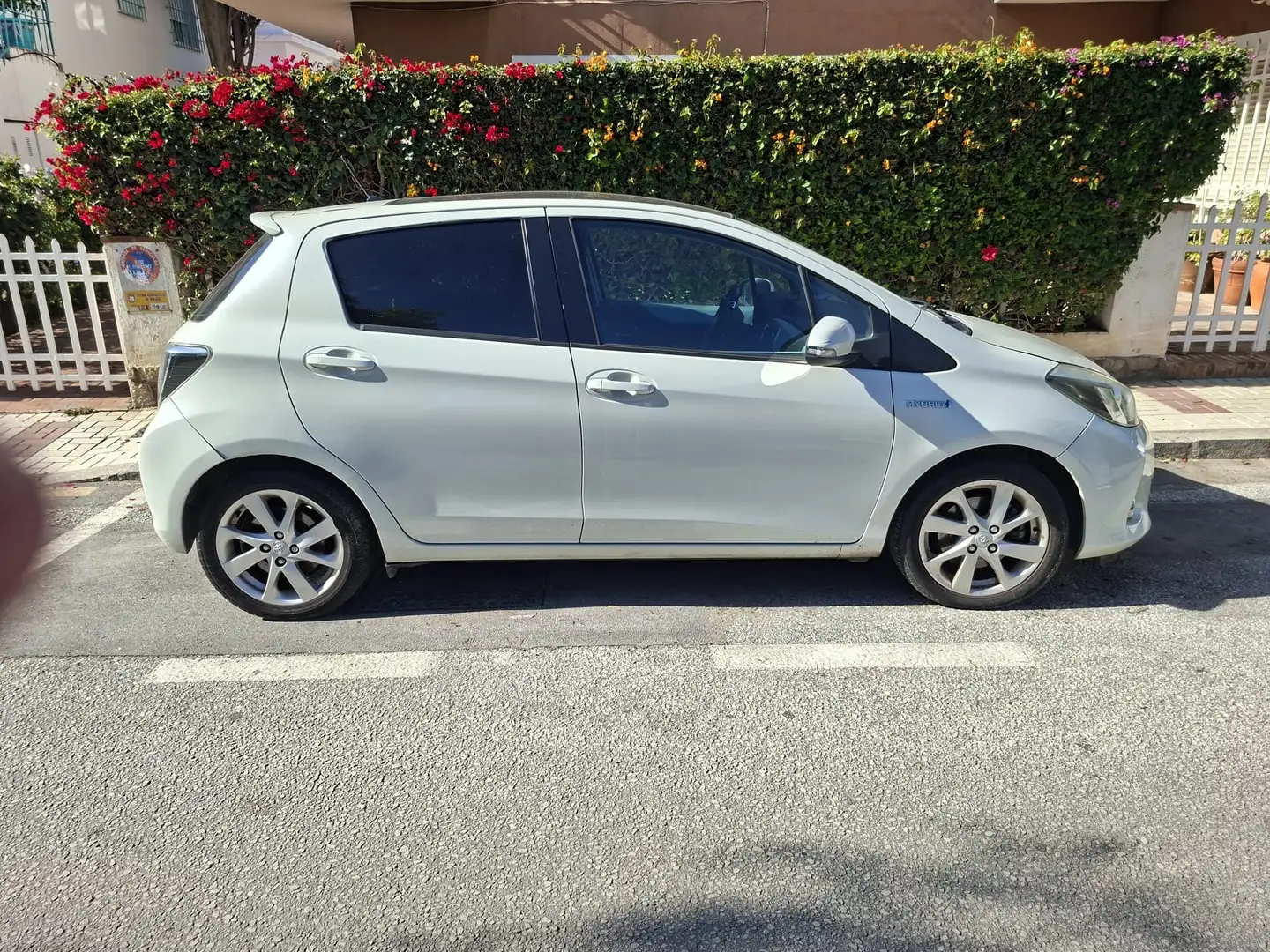 Toyota Yaris Hybrid 1.5 Active - 2