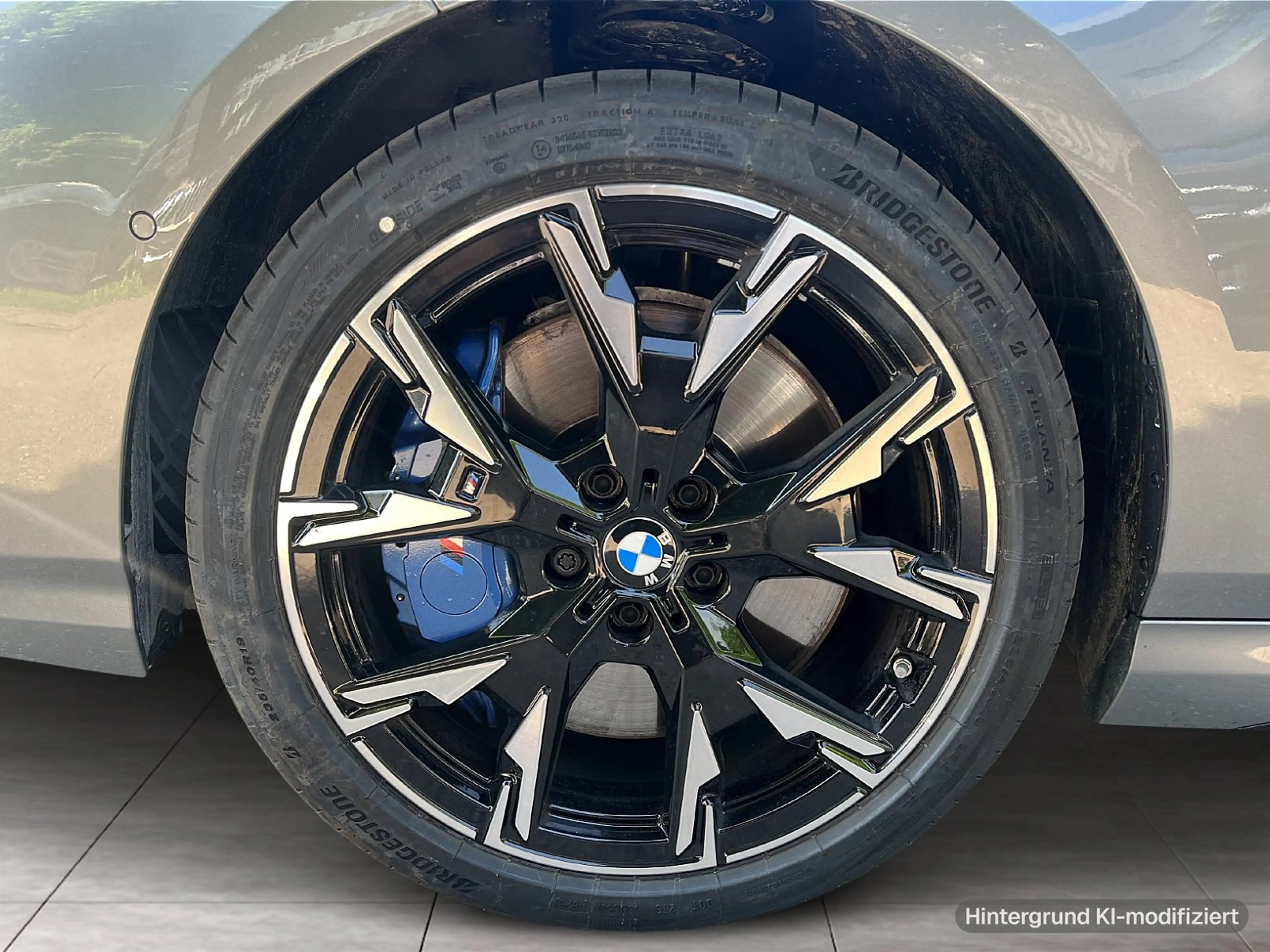 BMW 135 M135 xDrive Hatch — photo 6