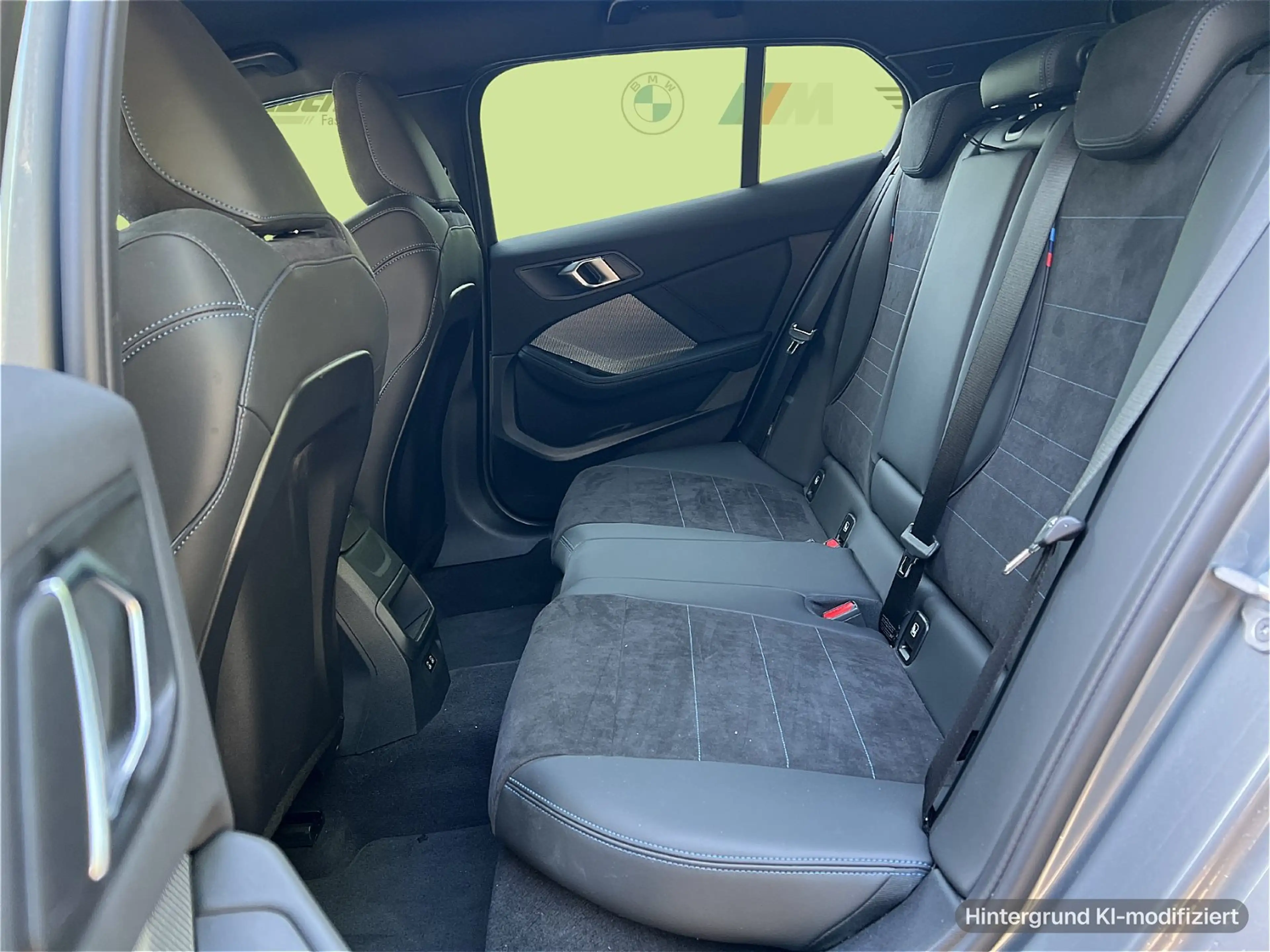 BMW 135 M135 xDrive Hatch — photo 11