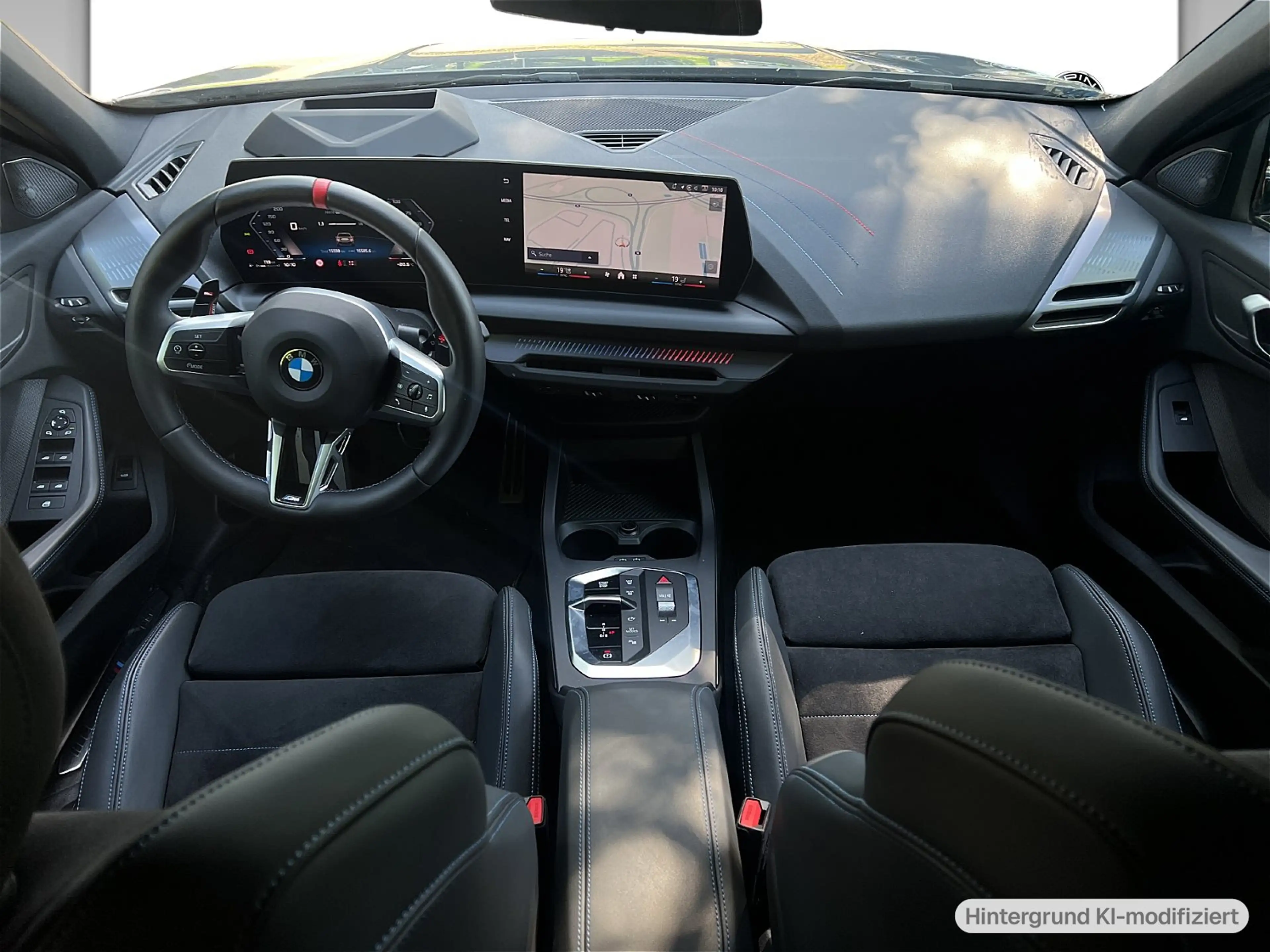 BMW 135 M135 xDrive Hatch — photo 7