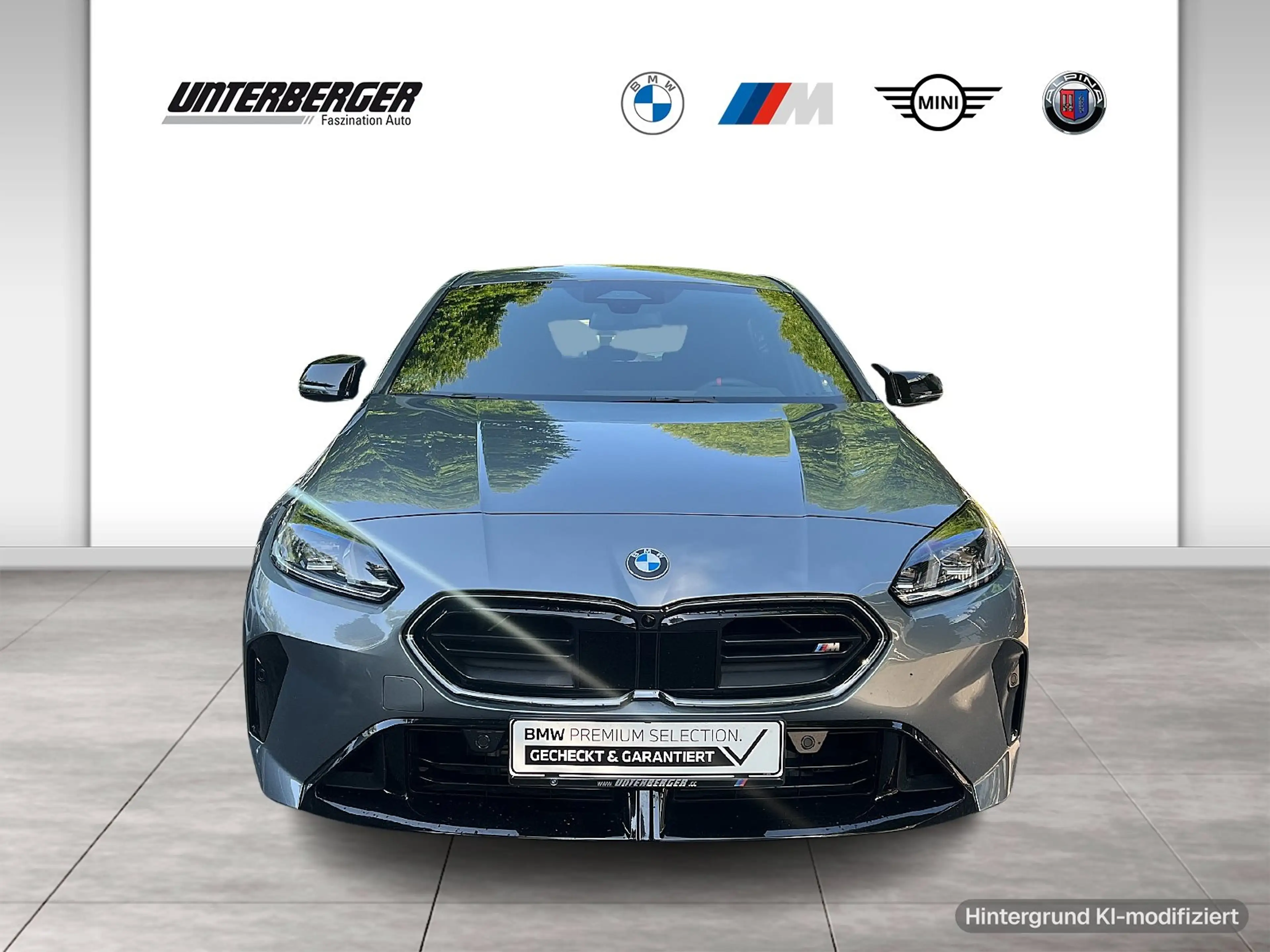 BMW 135 M135 xDrive Hatch — photo 2