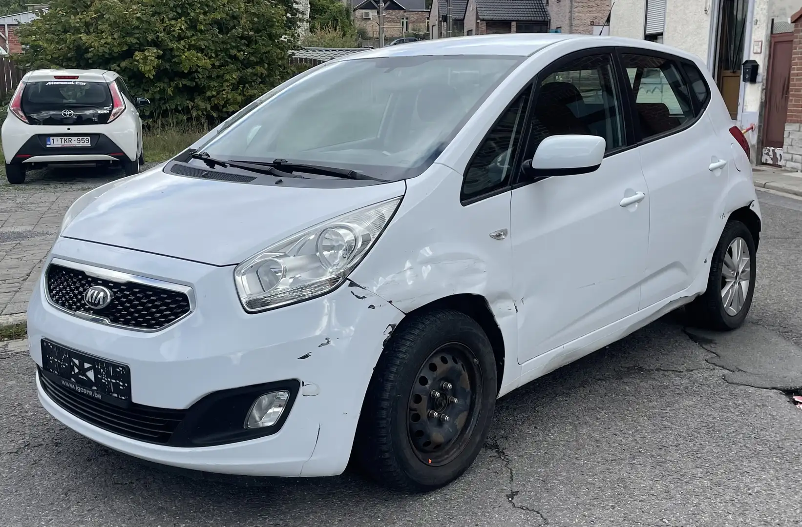 Kia Venga 1.4 CRDi Lounge ISG EcoDynamics - 1