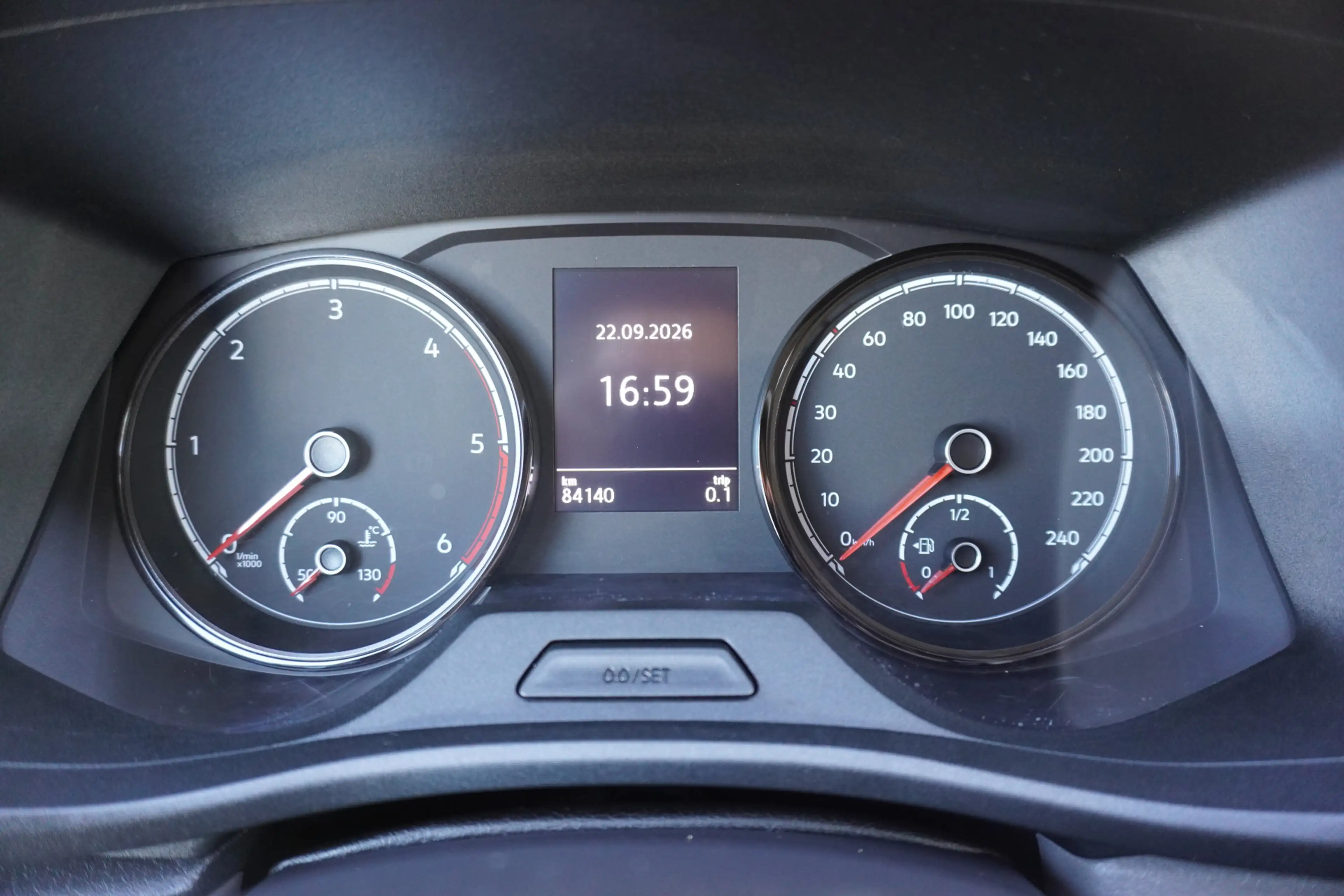 Volkswagen T6.1 Transporter 150pk Automaat L1H1 Apple Carplay Parkeersensoren — photo 11