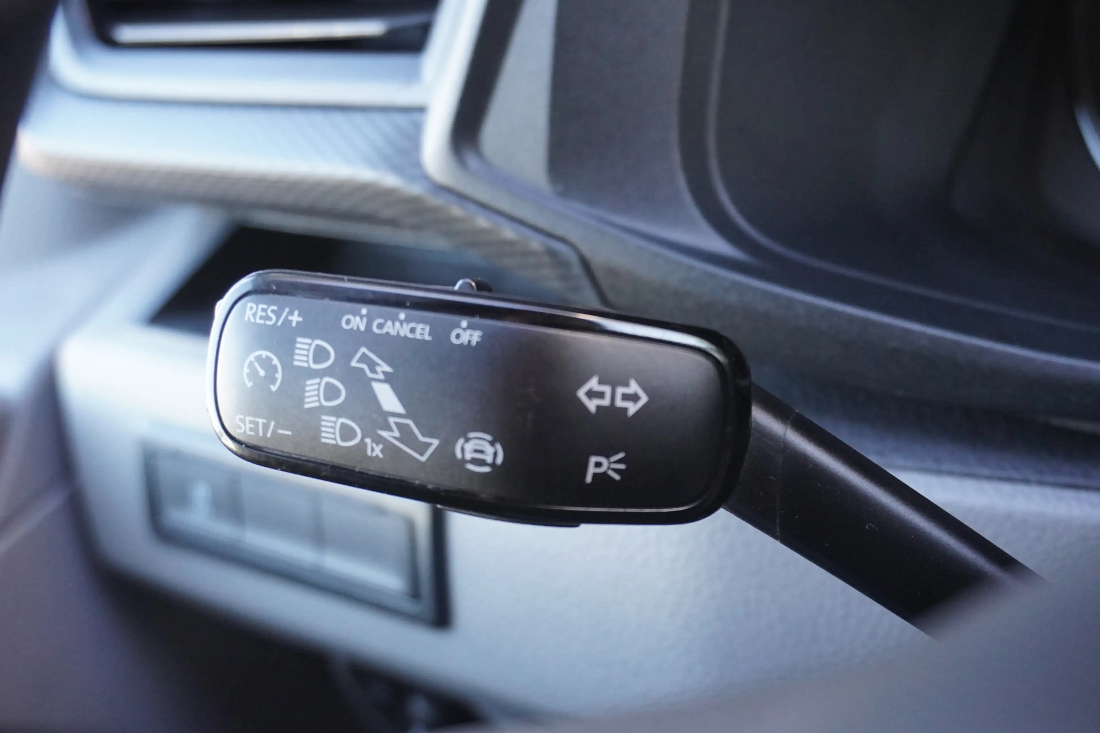 Volkswagen T6.1 Transporter 150pk Automaat L1H1 Apple Carplay Parkeersensoren — photo 12