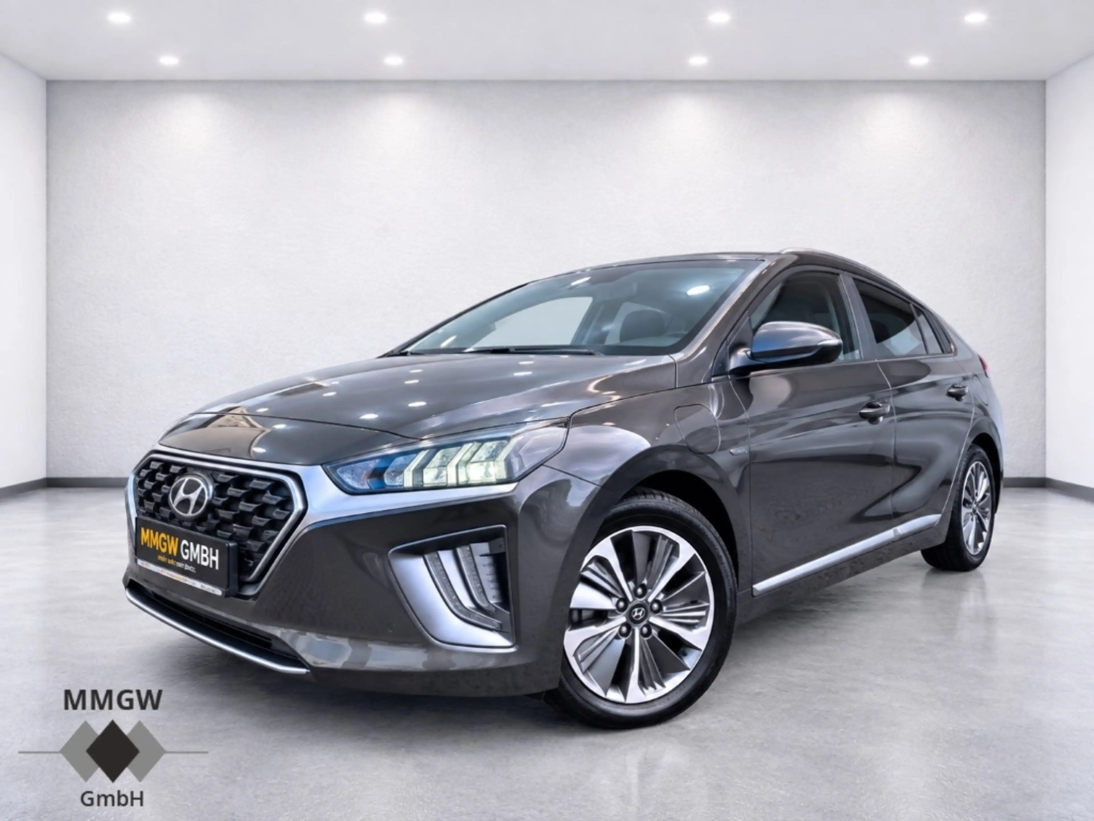 Hyundai IONIQ Style Plug-In Hybrid Navi/Soundsyst/LED/ACC/CarPla