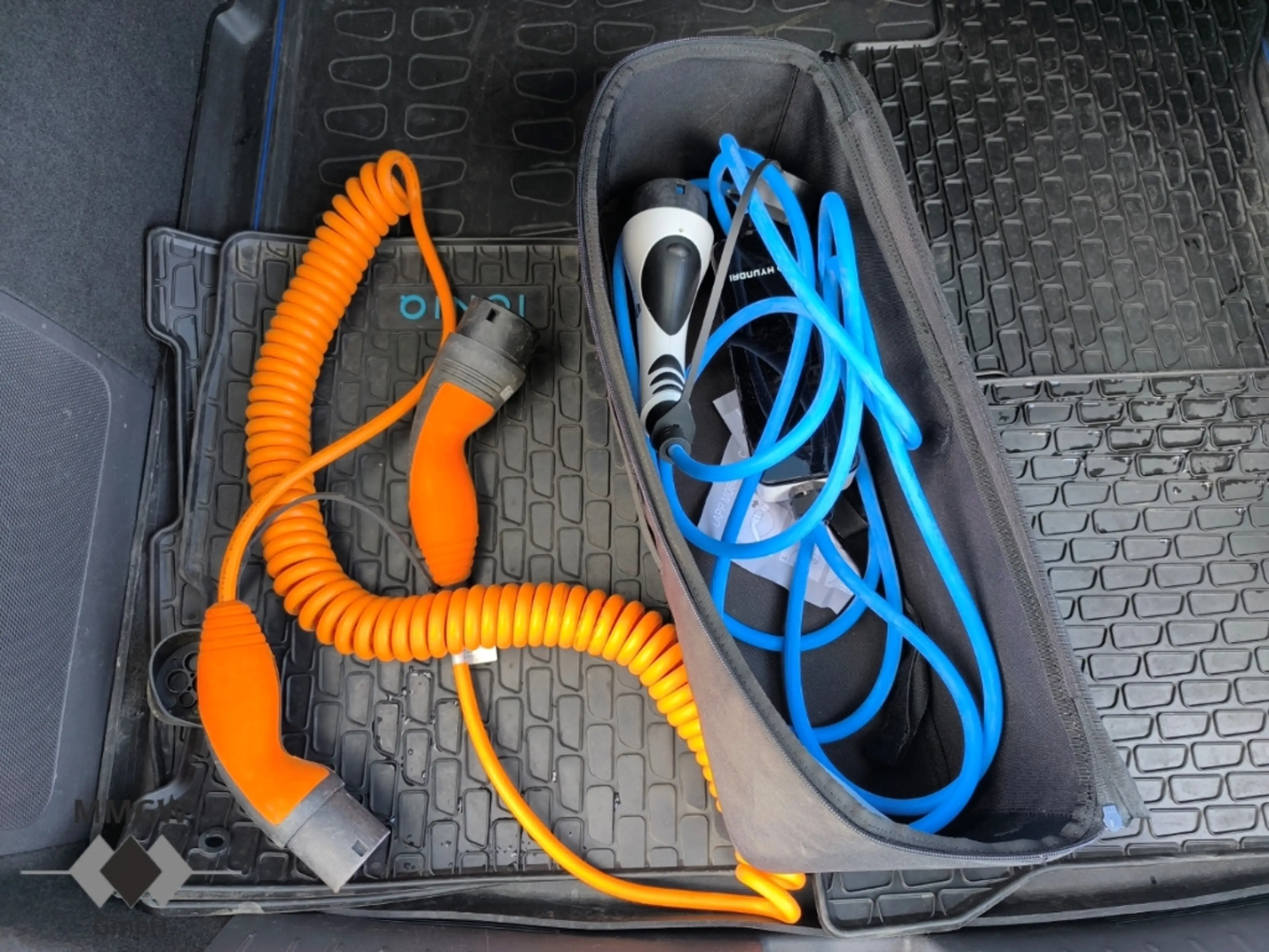 Hyundai IONIQ Style Plug-In Hybrid Navi/Soundsyst/LED/ACC/CarPla — photo 8