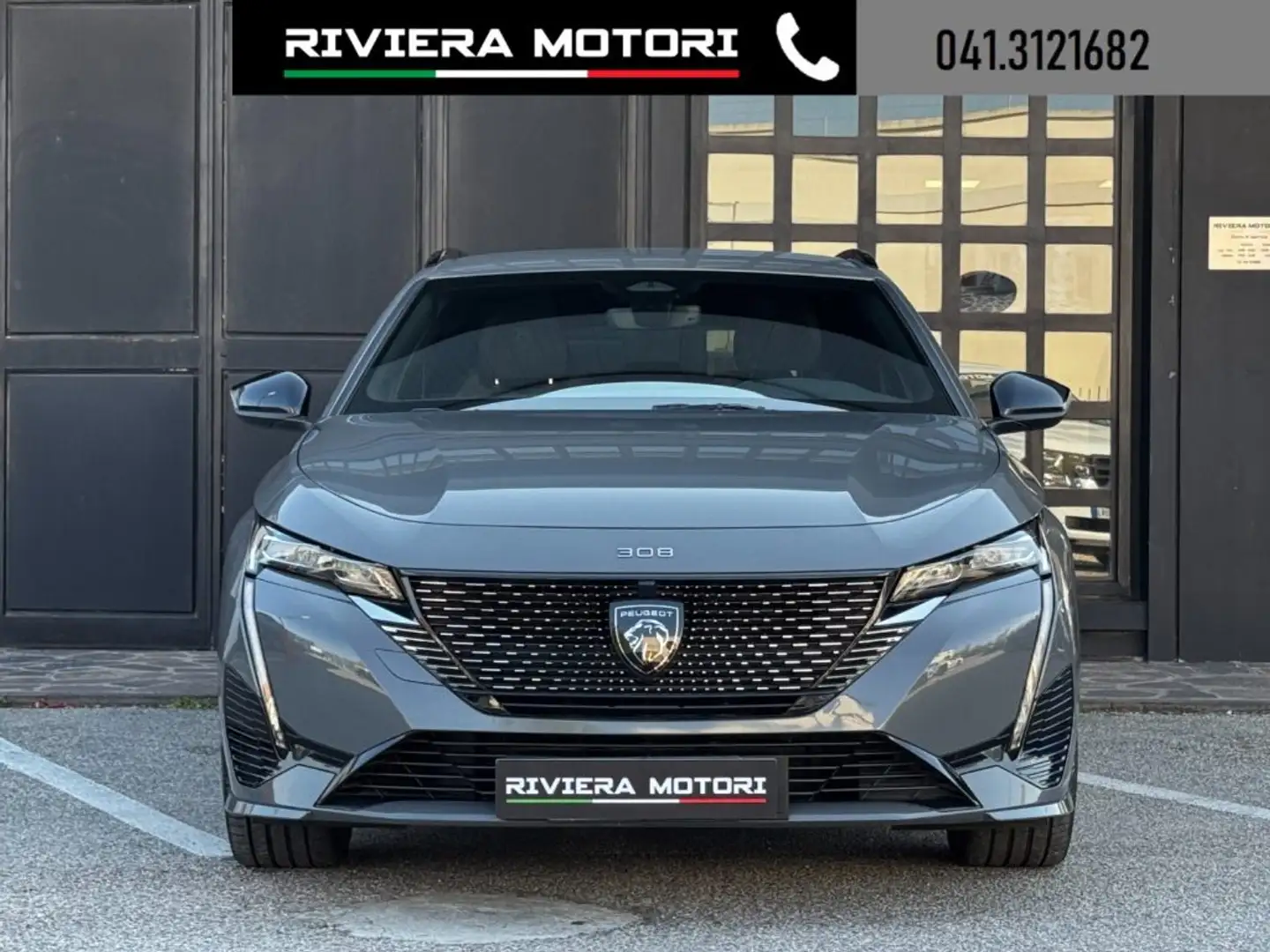 Peugeot 308 BlueHDi 130 S&S EAT8 SW GT Grau - 2