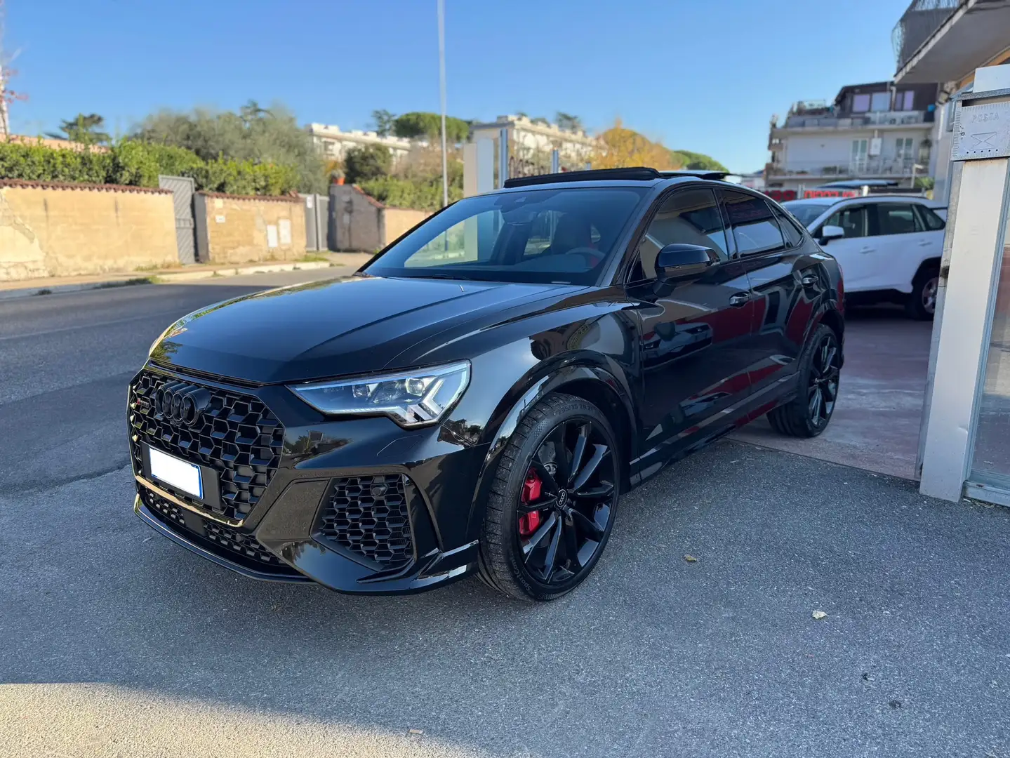 Audi RS Q3 Q3 I 2019 Sportback Sportback 2.5 quattro s-tronic Zwart - 1