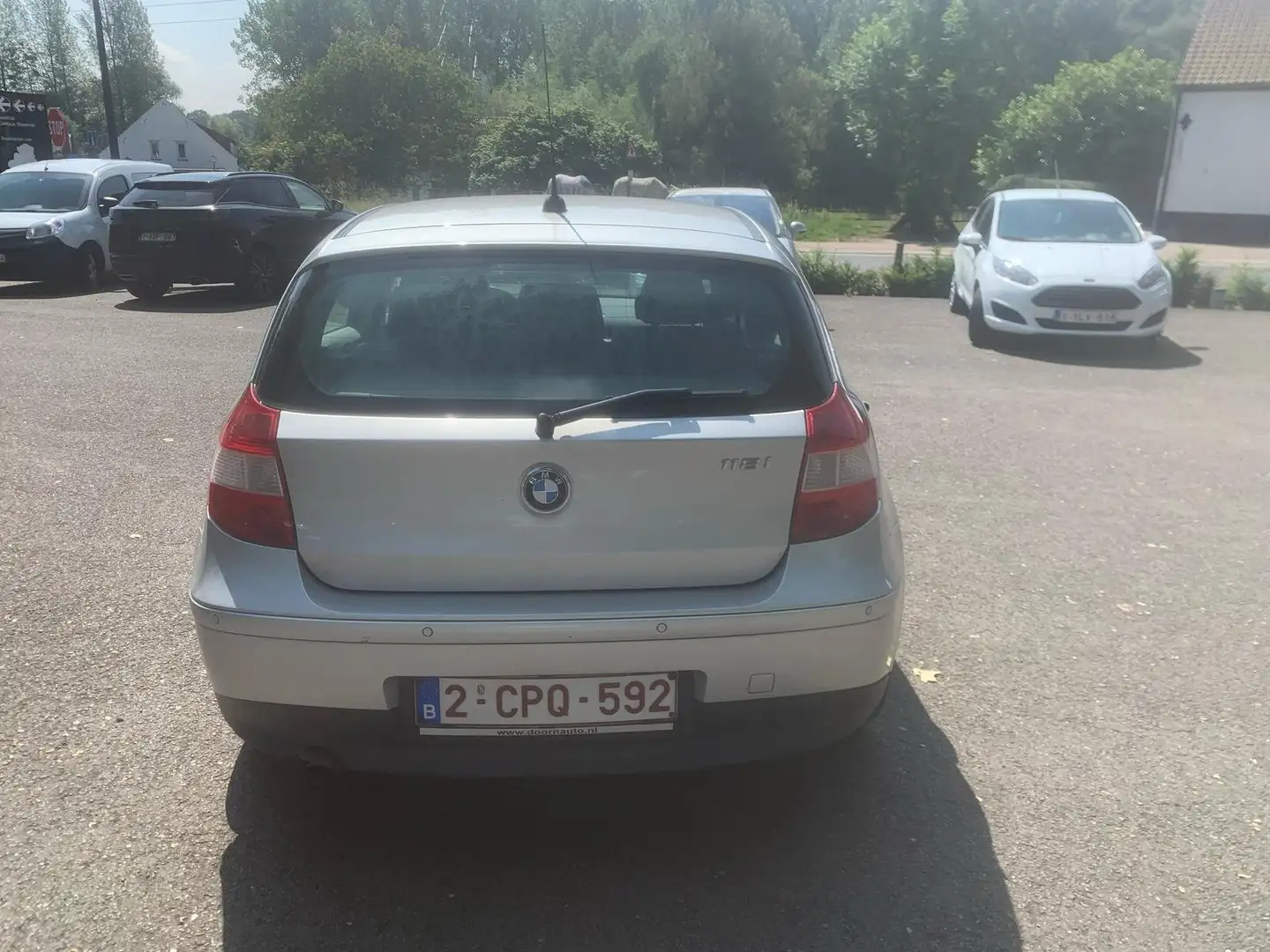 BMW 118 118i Aut. Grijs - 2